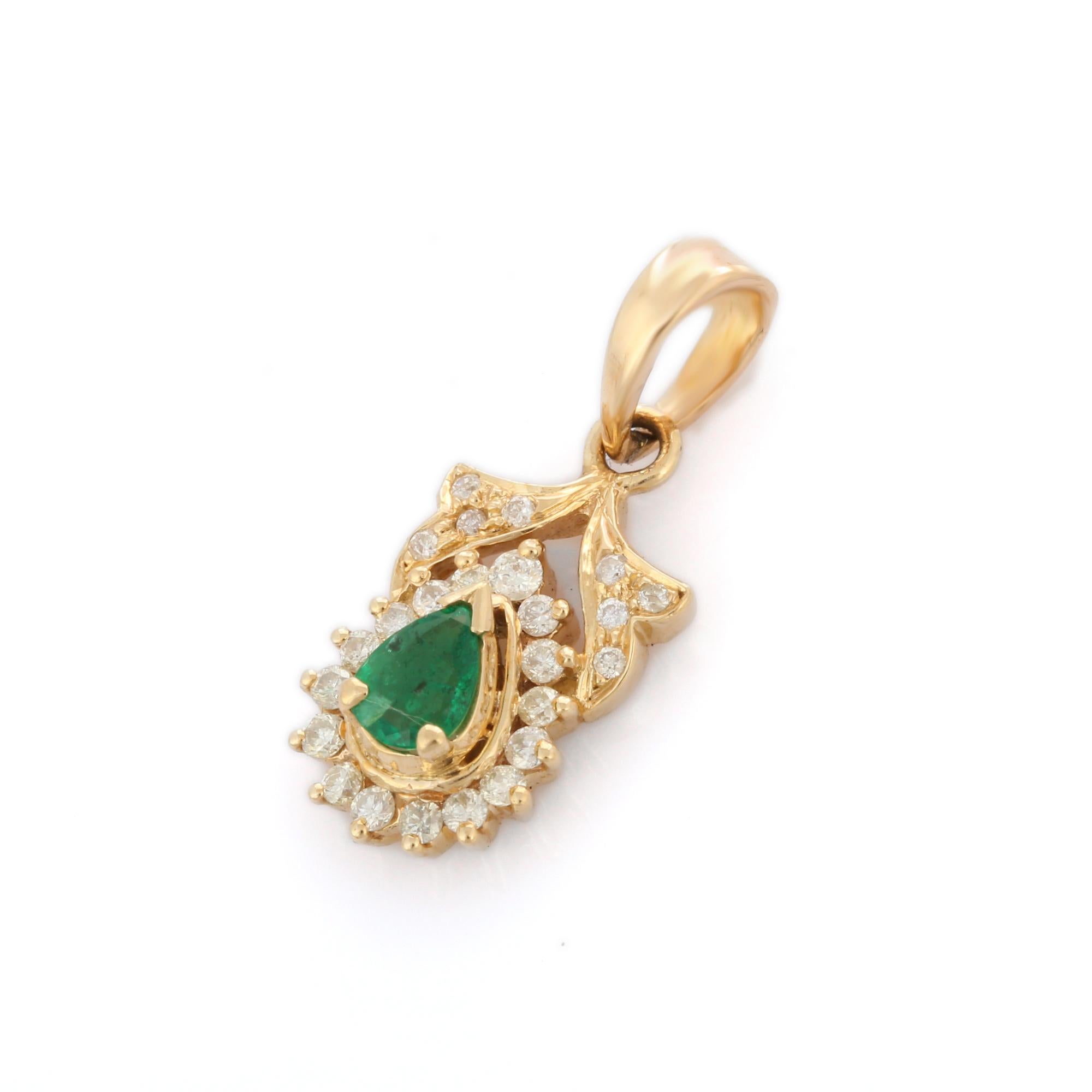 Taille poire Pendentif Emeraude Diamant Taille Poire Or Jaune 14k, cadeau de mariage pour femme en vente