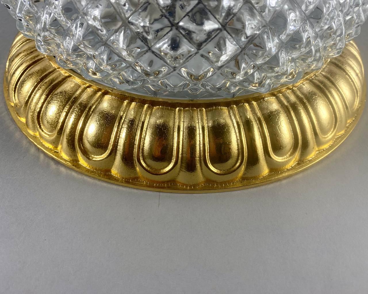 Luxuriöse Vintage-Deckenleuchte  Glasschirm in vergoldeter Bronze mit Fassungen (Mitte des 20. Jahrhunderts) im Angebot