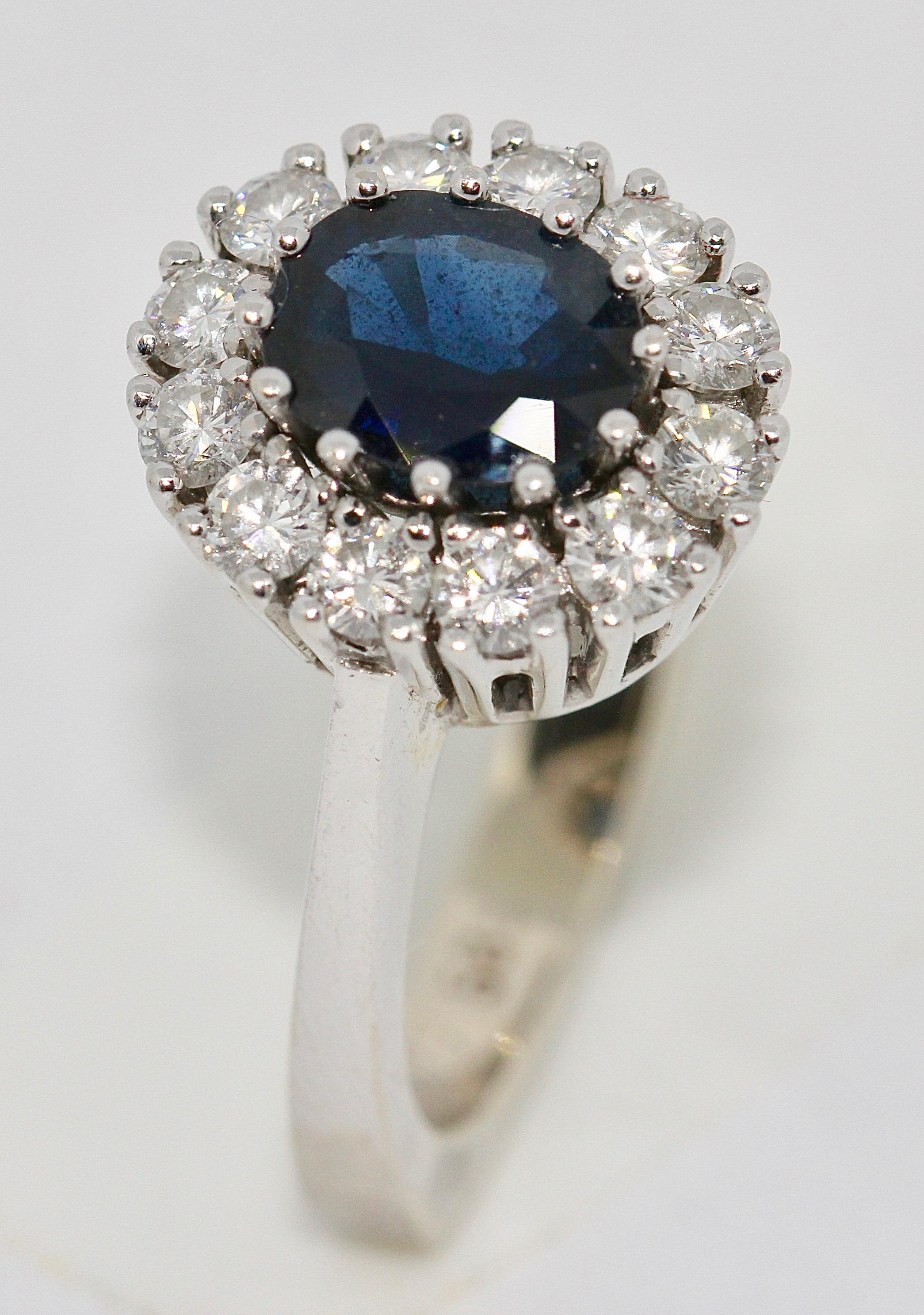 Luxurious white gold ring with 1.17 carat natural sapphire and diamonds.

Total carats of diamonds 0.63.

Sapphire and diamonds are of high quality!

US ring size 6.4 (6)