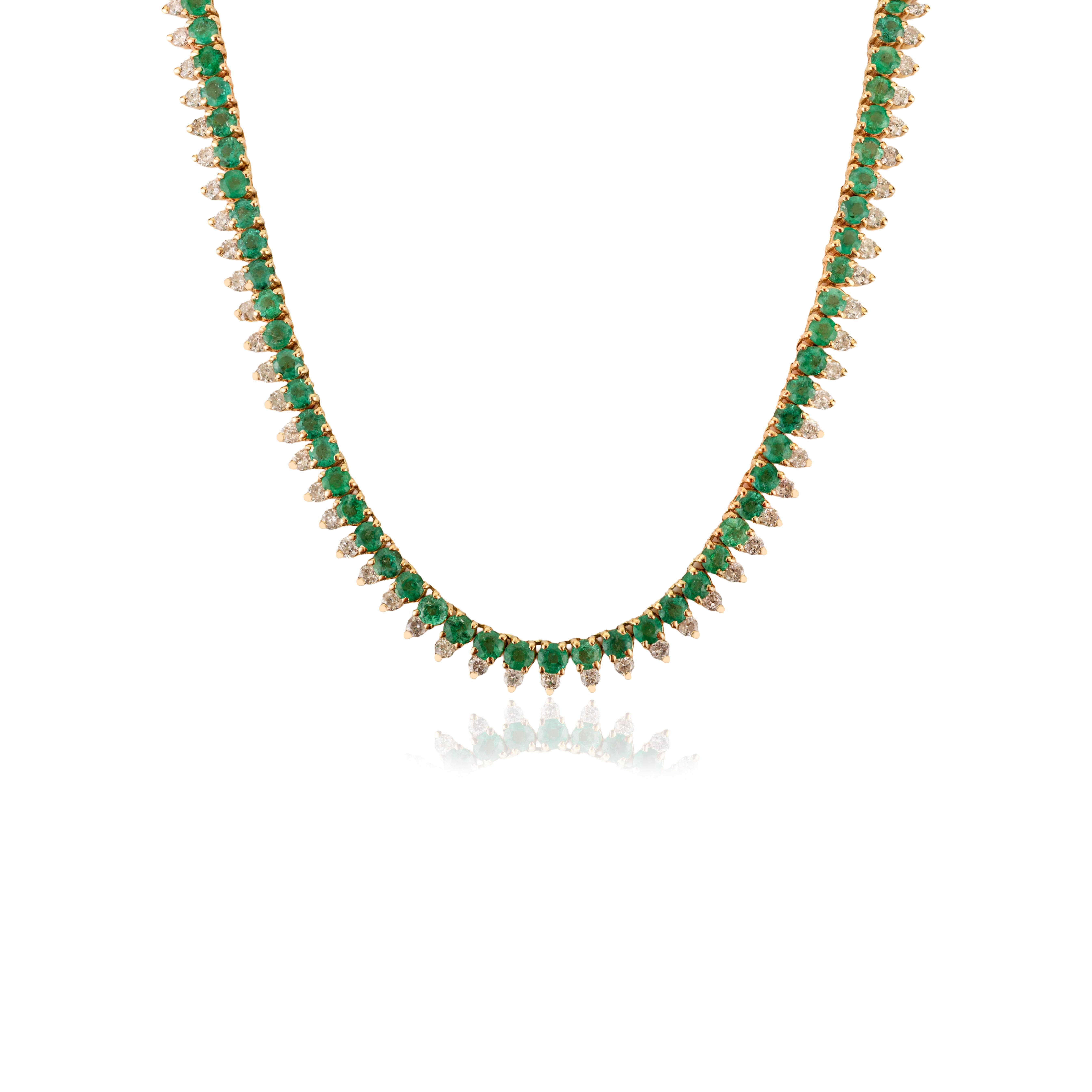 Luxuriöse 10,2 CTW Smaragd & 3,45 CTW Diamant Tennis-Halskette aus 18K Gelbgold im Zustand „Neu“ im Angebot in New York, NY