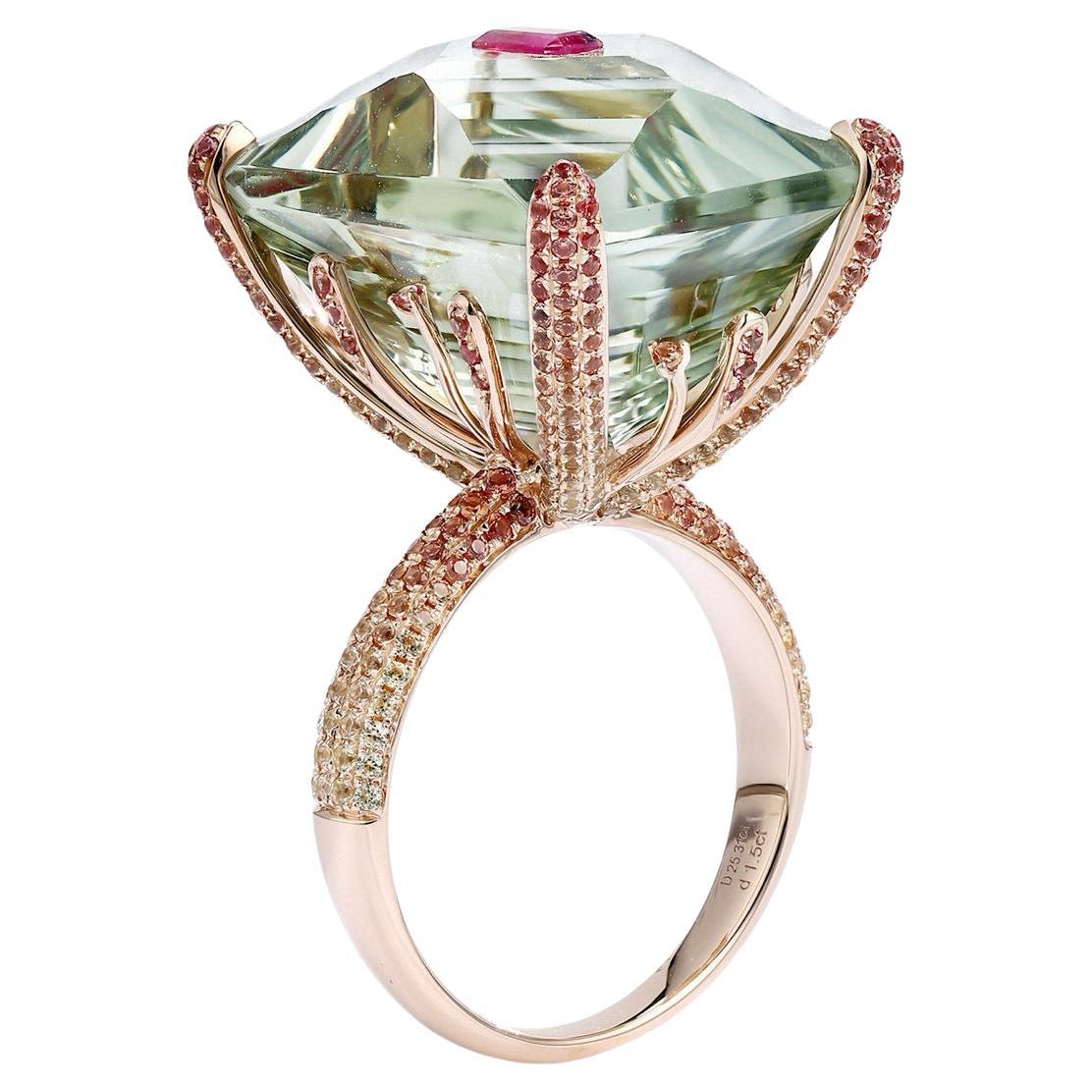 Luxury Natural Rare Red Emerald Beryl 18K gold Ring 10.71Gram For Sale
