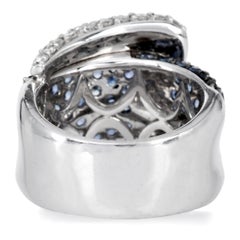 Lussuoso anello da cocktail con zaffiro e diamante in oro bianco 18 carati