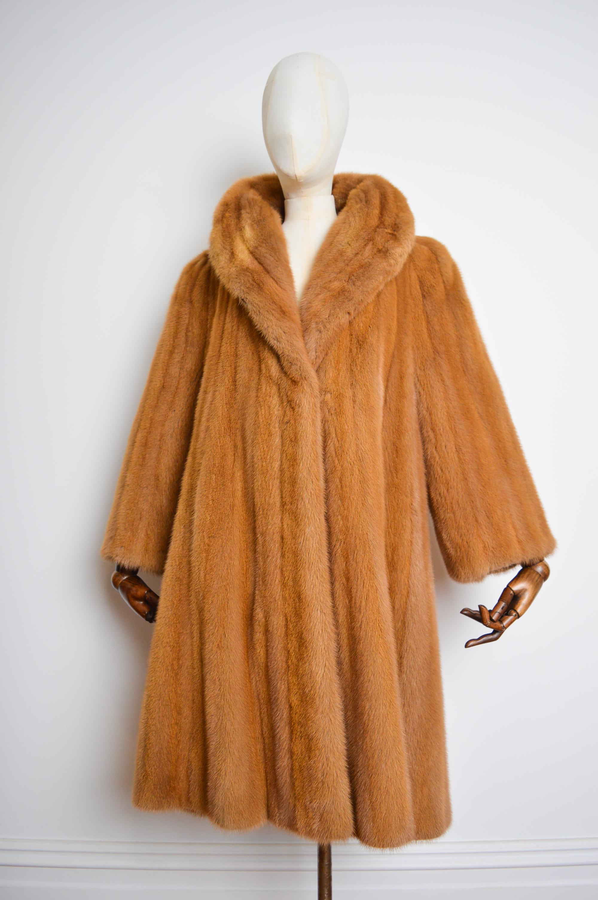 Luxury 1980's Vintage Ginger Thick Plush Mink Fur Long Swing Coat In Good Condition In Sheffield, GB