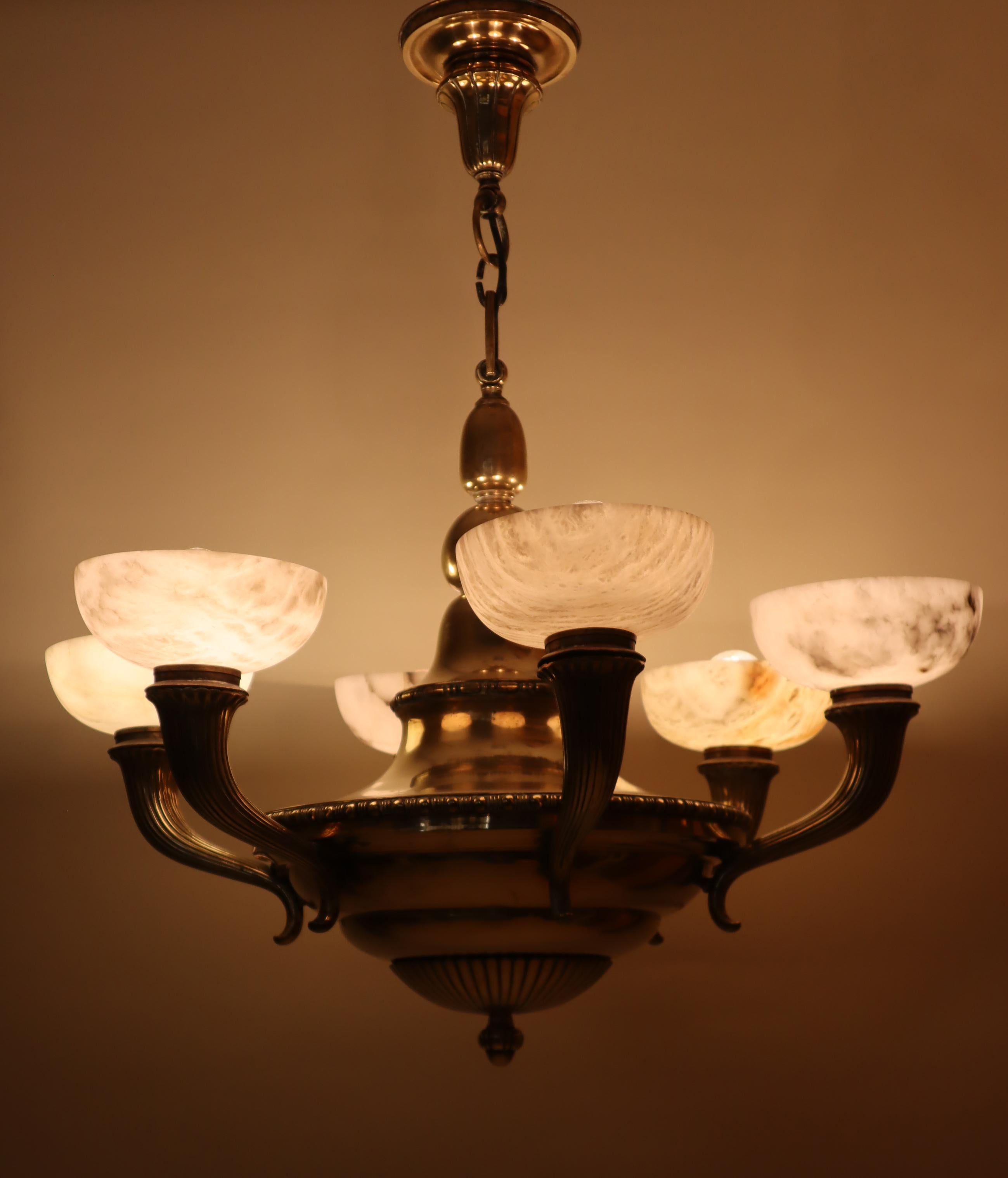 Luxury Alabaster and Brass Art Nouveau Cornucopia Chandelier For Sale 14