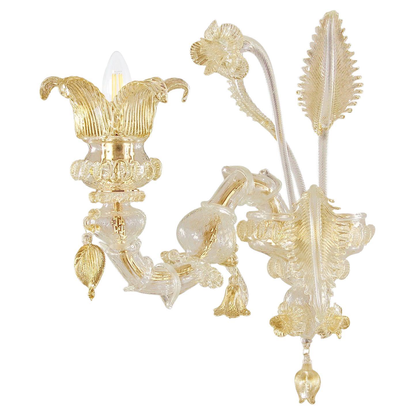 Applique de luxe artistique Rezzonico à 1 bras en verre de Murano transparent et doré, multiforme