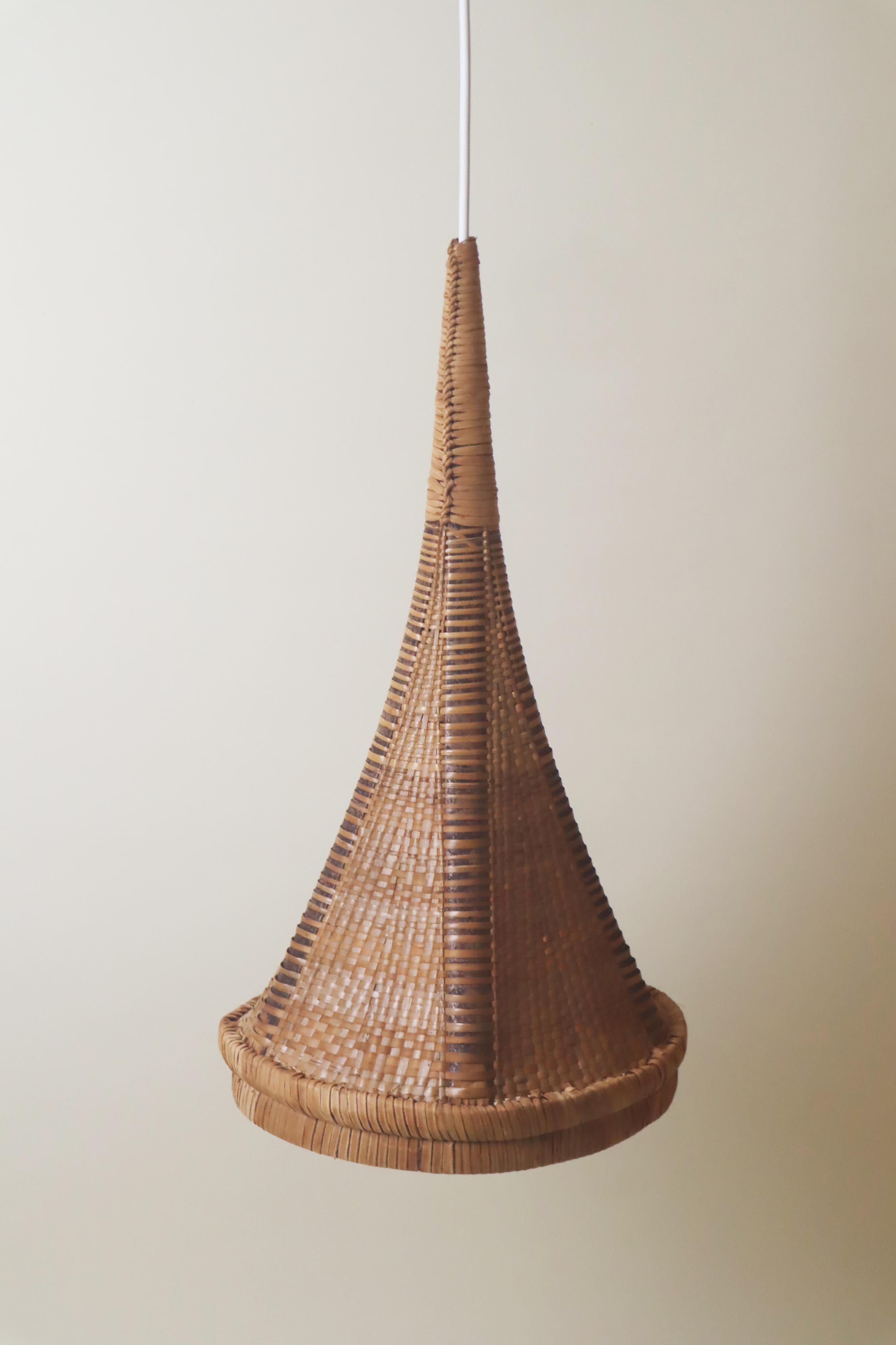 Luxury Bambu Trumpet Hanging Lamp For Sale 9
