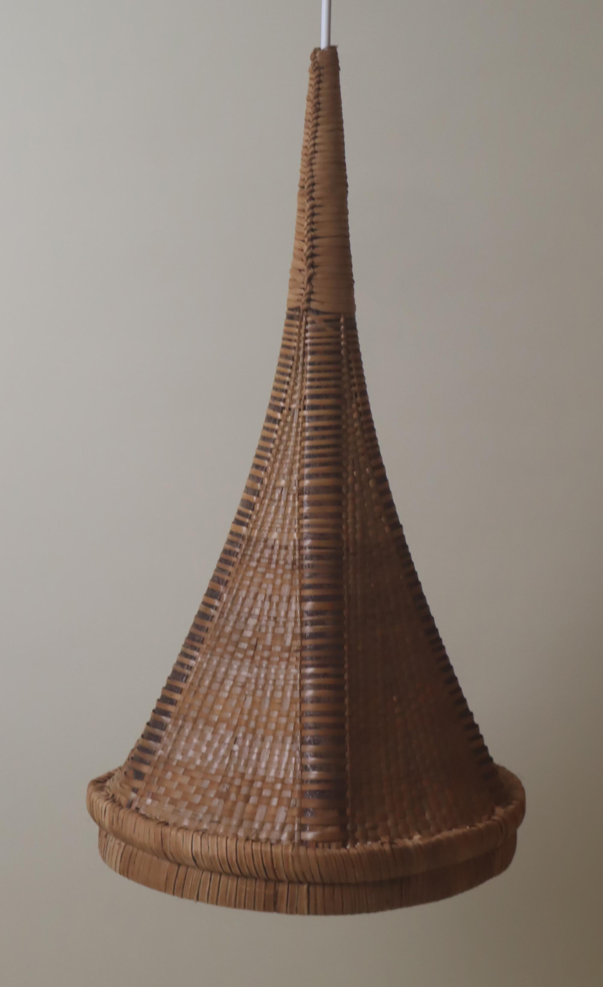 Luxury Bambu Trumpet Hanging Lamp For Sale 11