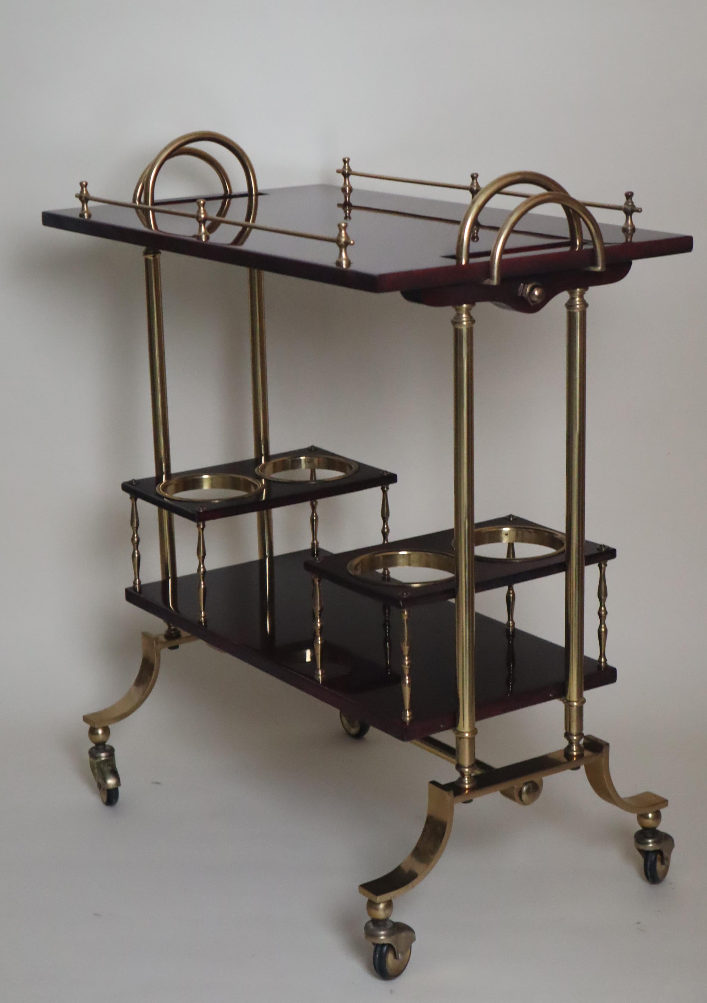 Luxury Bar Cart in Dark Red Goatskin and Brass with Removable Tray  Aldo Tura For Sale 5