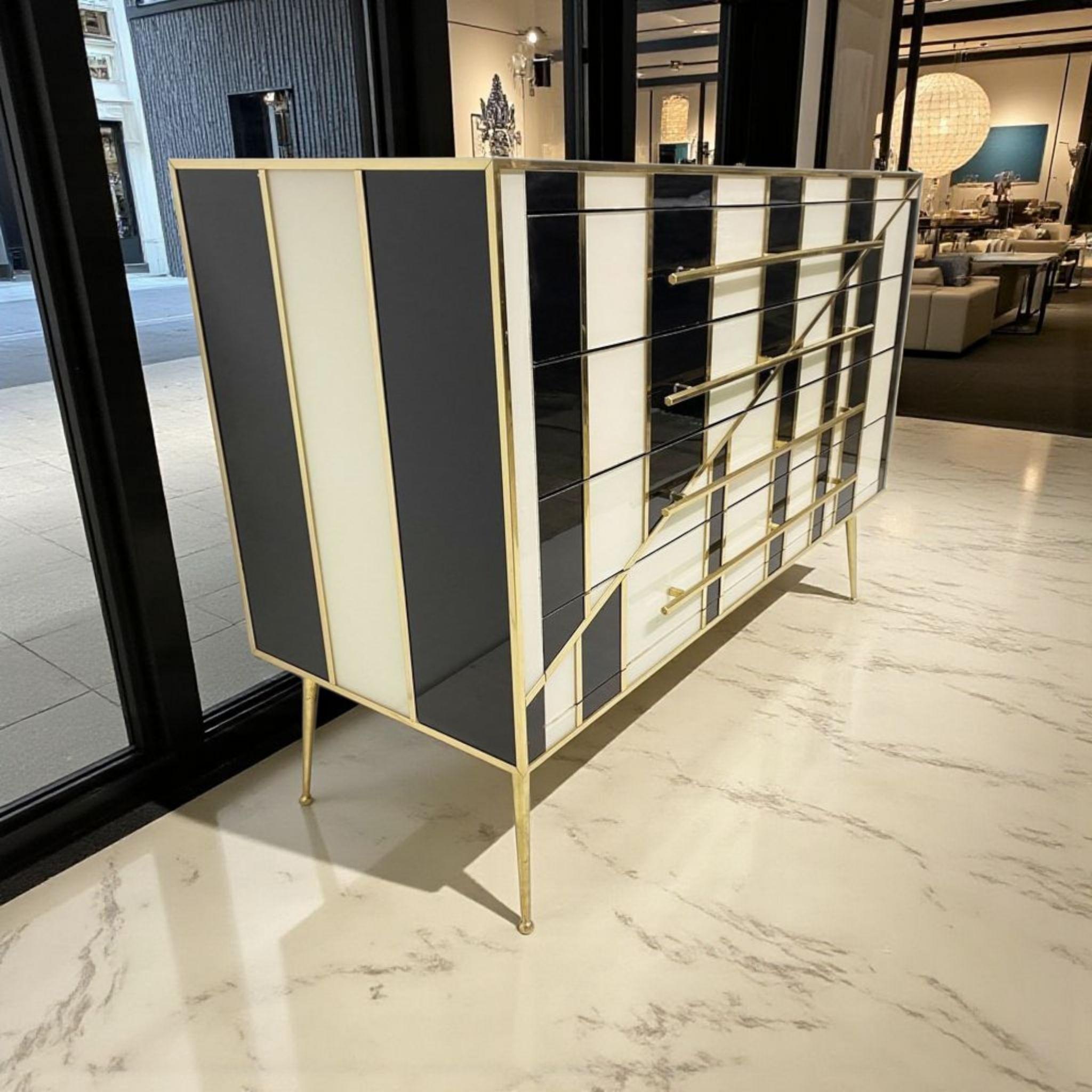 Commode de luxe noire et blanche faite à la main en Italie par Justfurnituress en vente 2