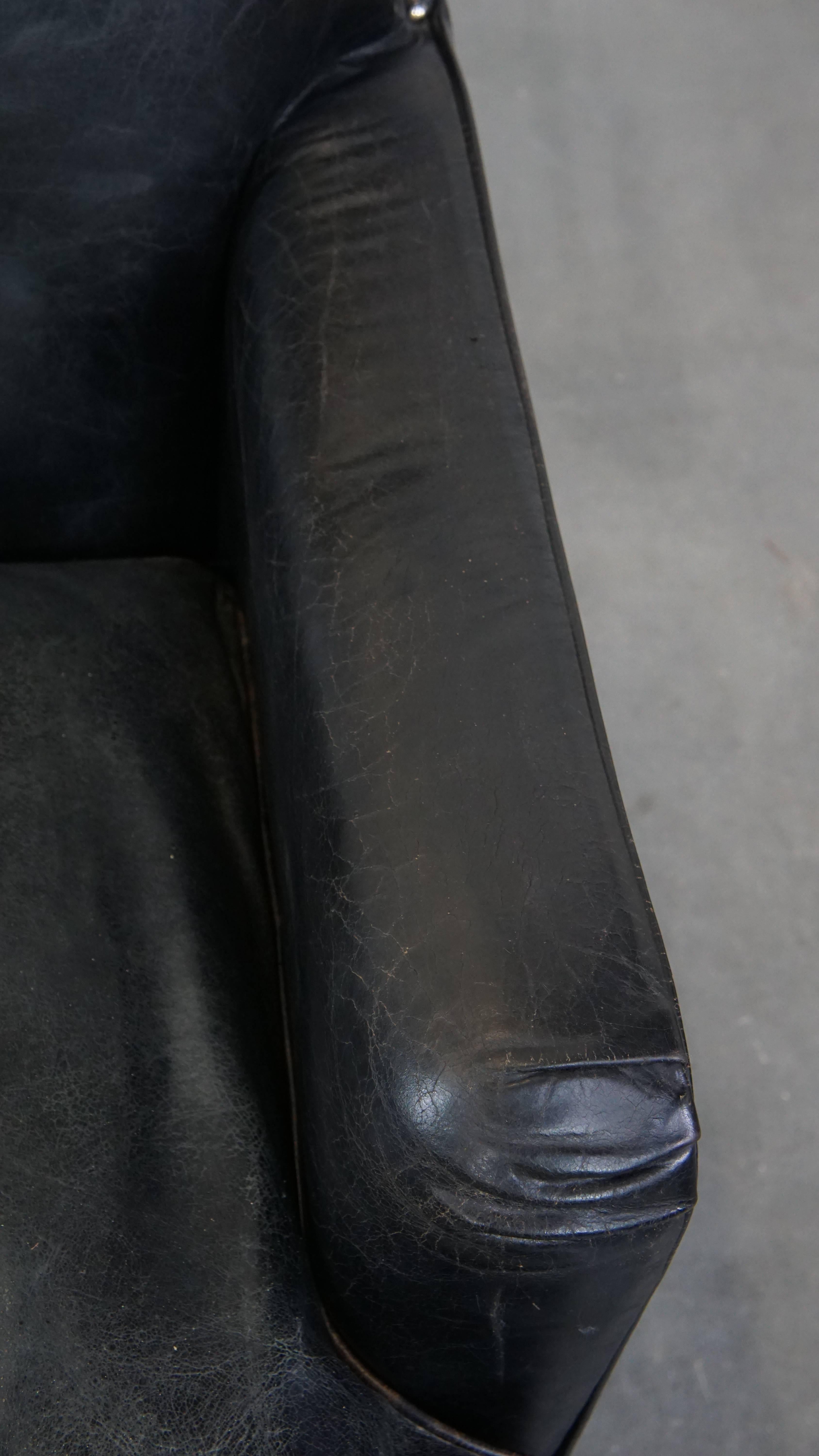 Luxury Black Grained Cowhide Leather Armchair with Deep Seat For Sale 2