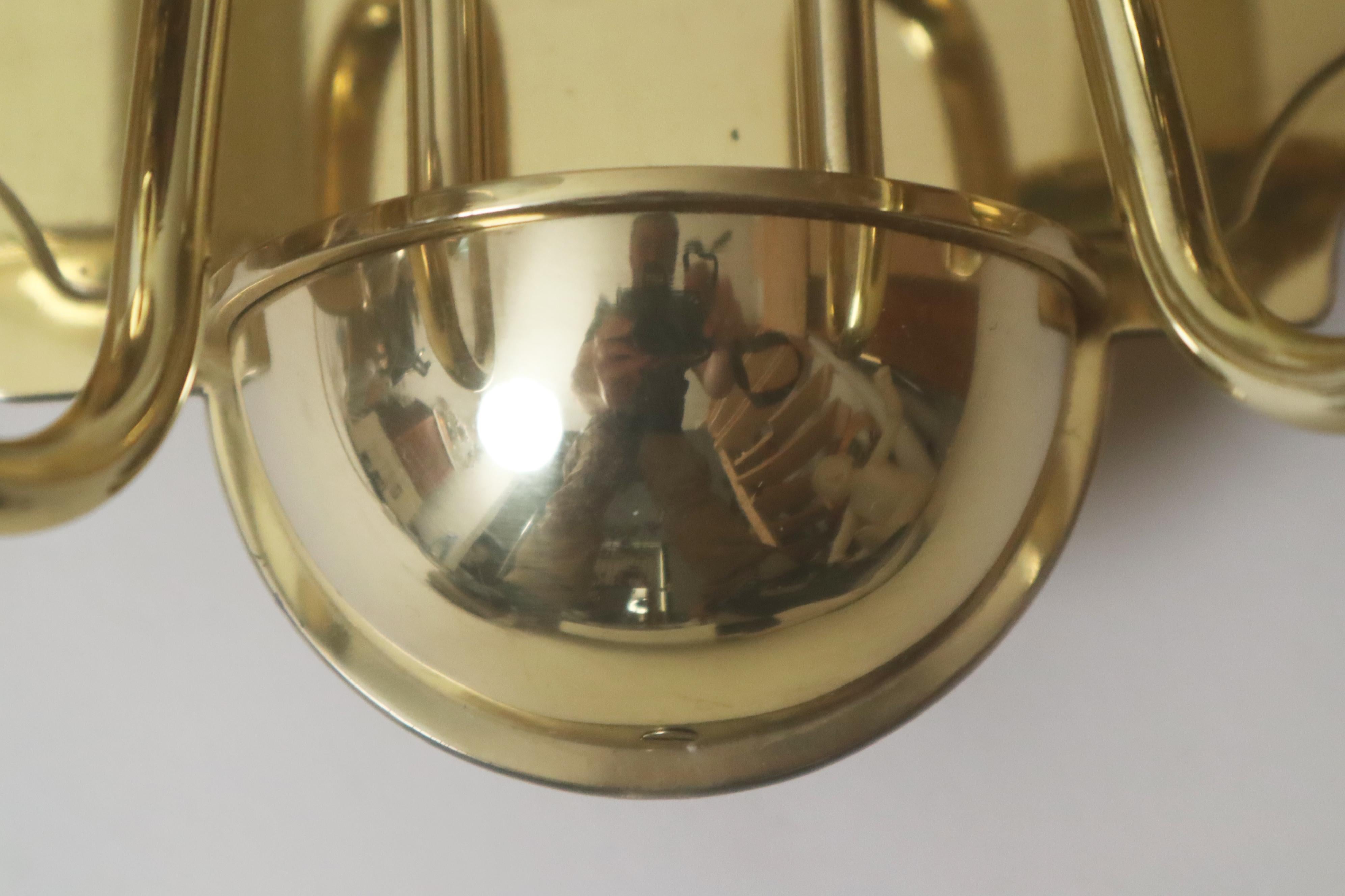 Lampe murale de luxe en laiton avec miroir, Vereinigte Werkstätten en vente 4