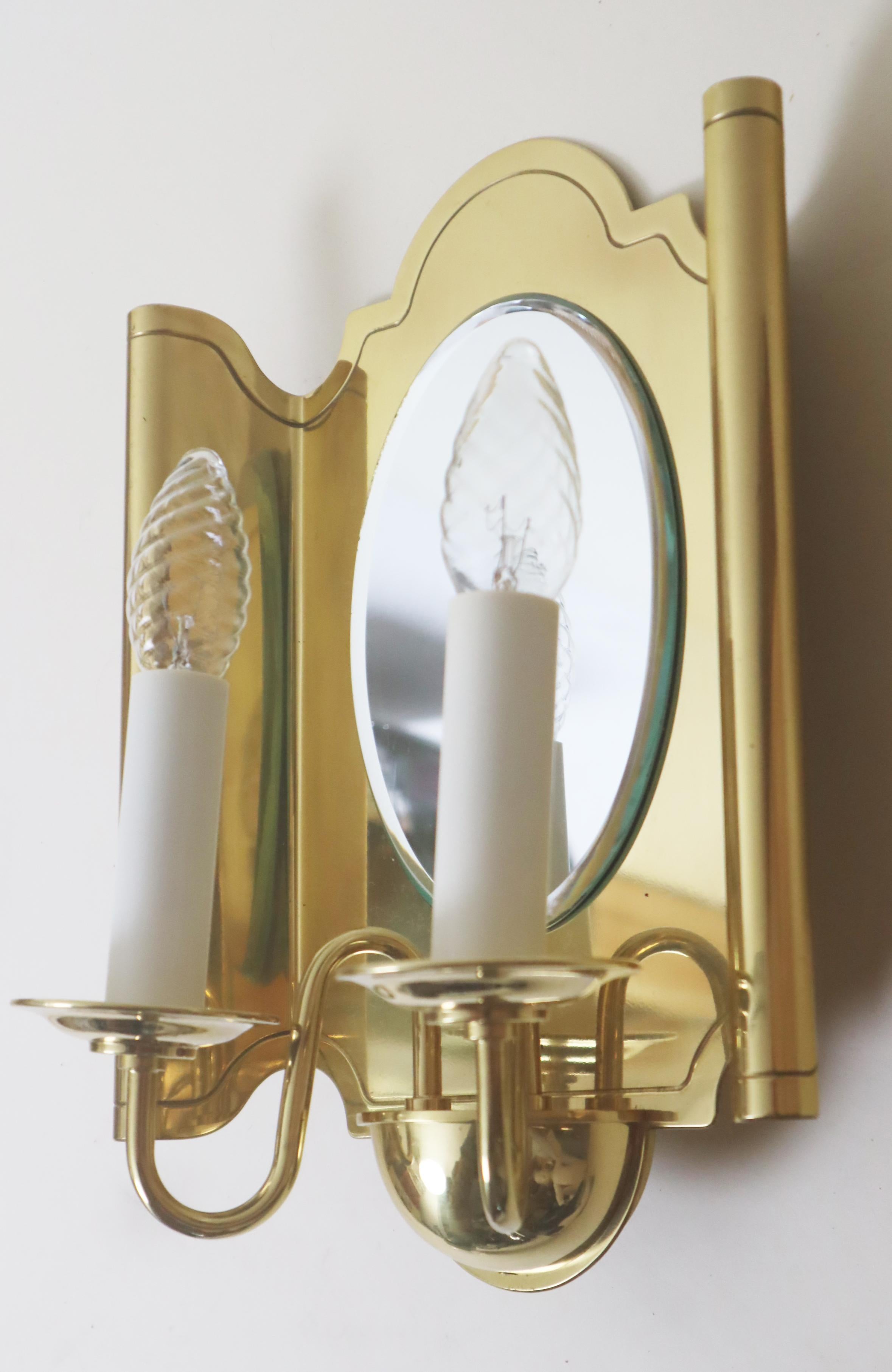 Lampe murale de luxe en laiton avec miroir, Vereinigte Werkstätten en vente 5