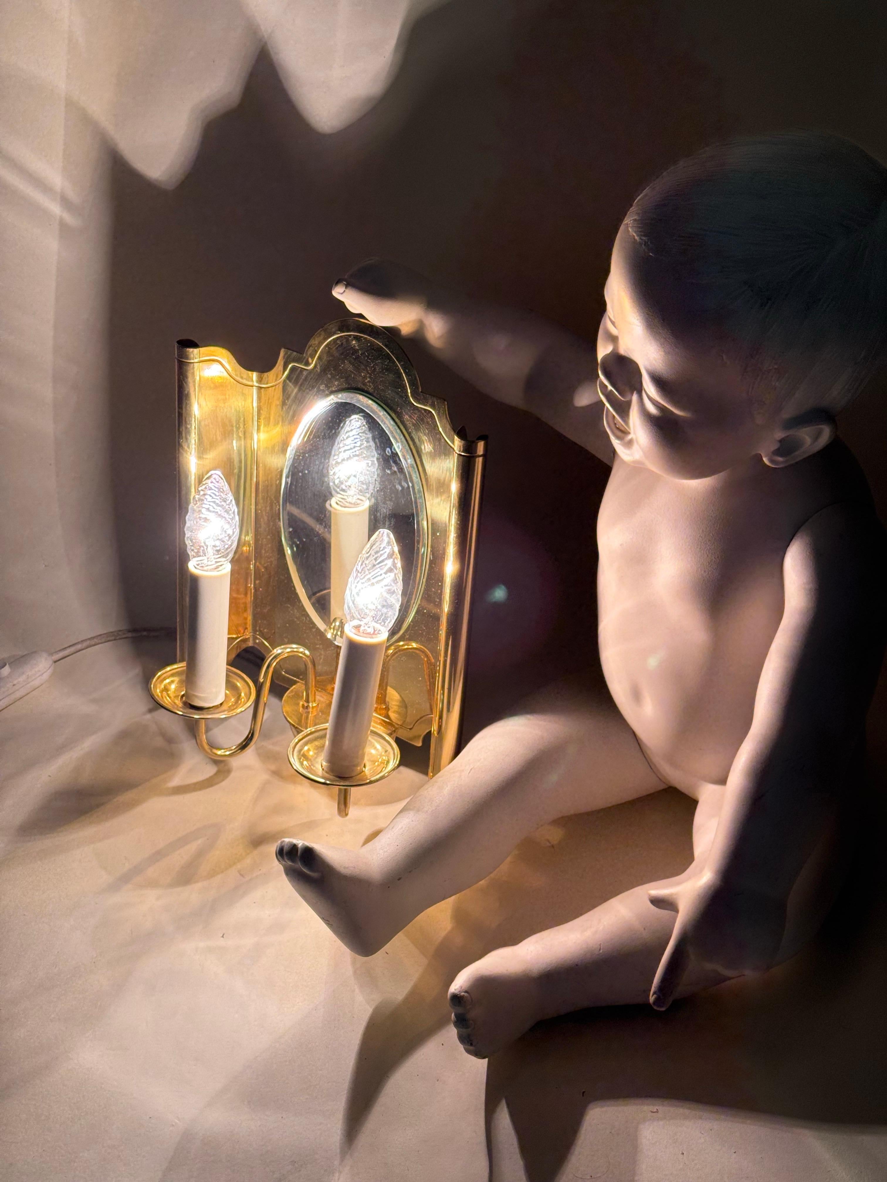 Lampe murale de luxe en laiton avec miroir, Vereinigte Werkstätten Bon état - En vente à Hannover, DE
