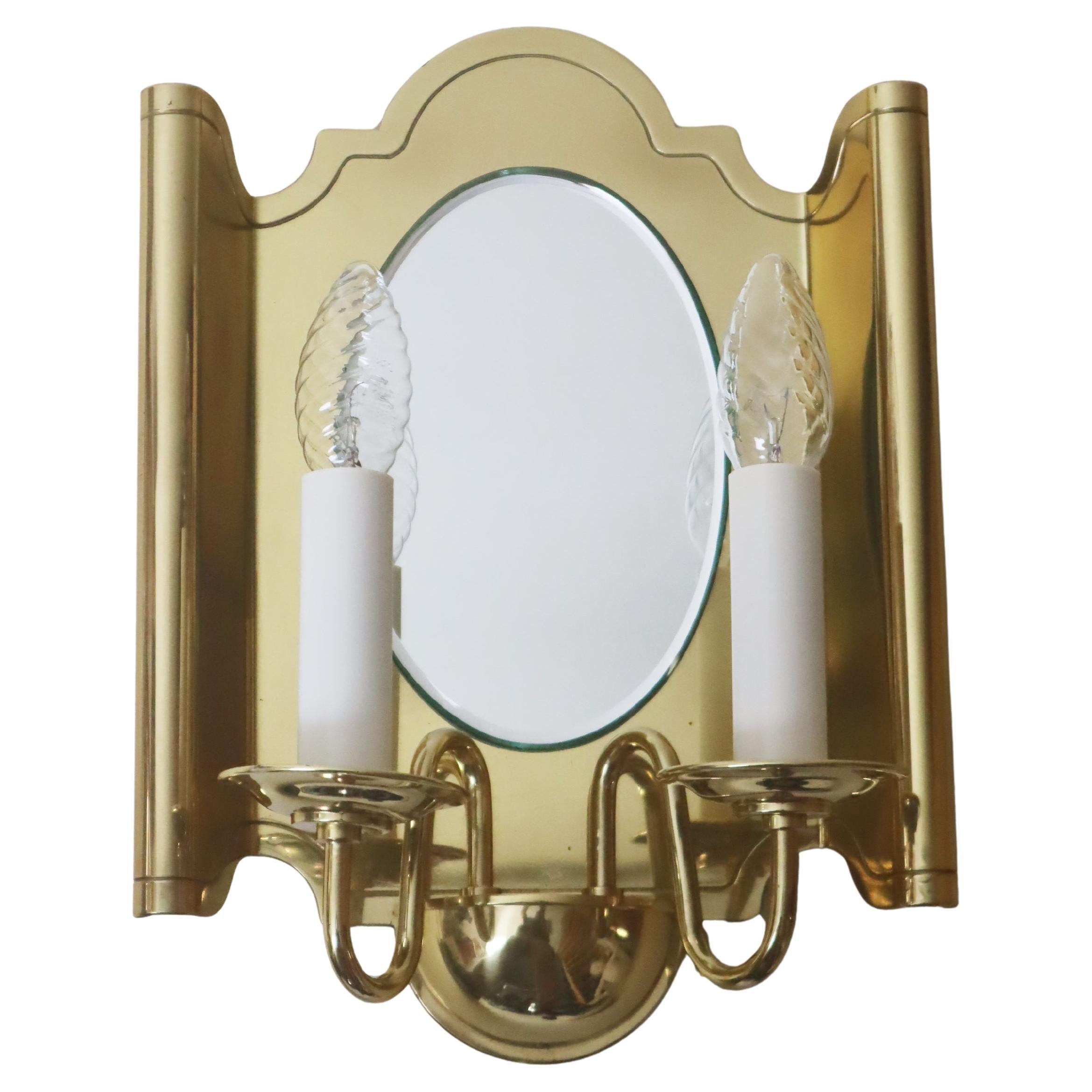 Lampe murale de luxe en laiton avec miroir, Vereinigte Werkstätten en vente