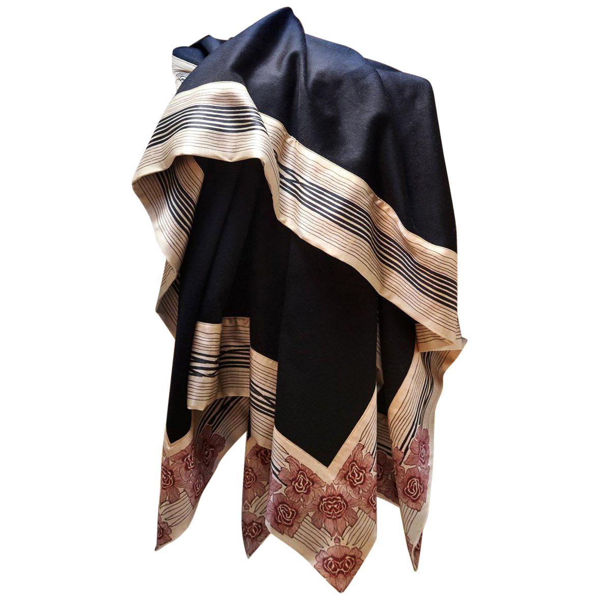 Coperta di lusso in cashmere "Now Voyager", una miscela di lana d'agnello e cashmere