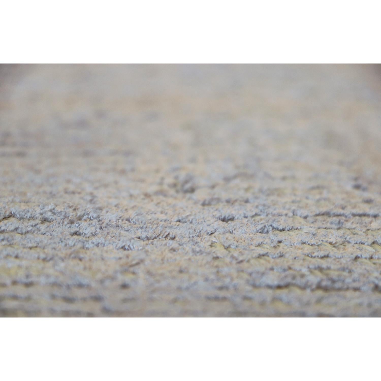 Contemporary Classic Luxury Soothing Hues Rug by Deanna Comellini 200x300 cm In New Condition For Sale In Bologna, IT