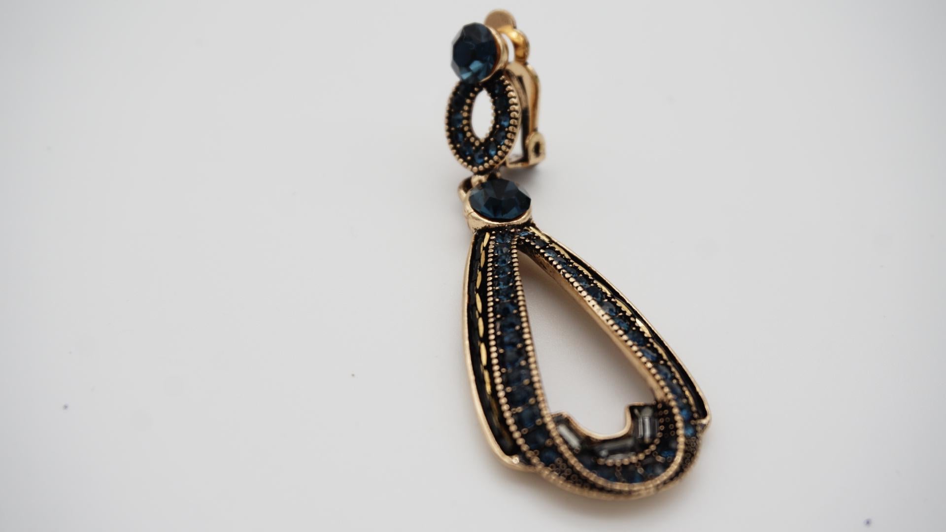Women's or Men's Luxury Classic Ocean Blue Navy Swarovski Crystals Water Tear Drop Clip Earrings For Sale