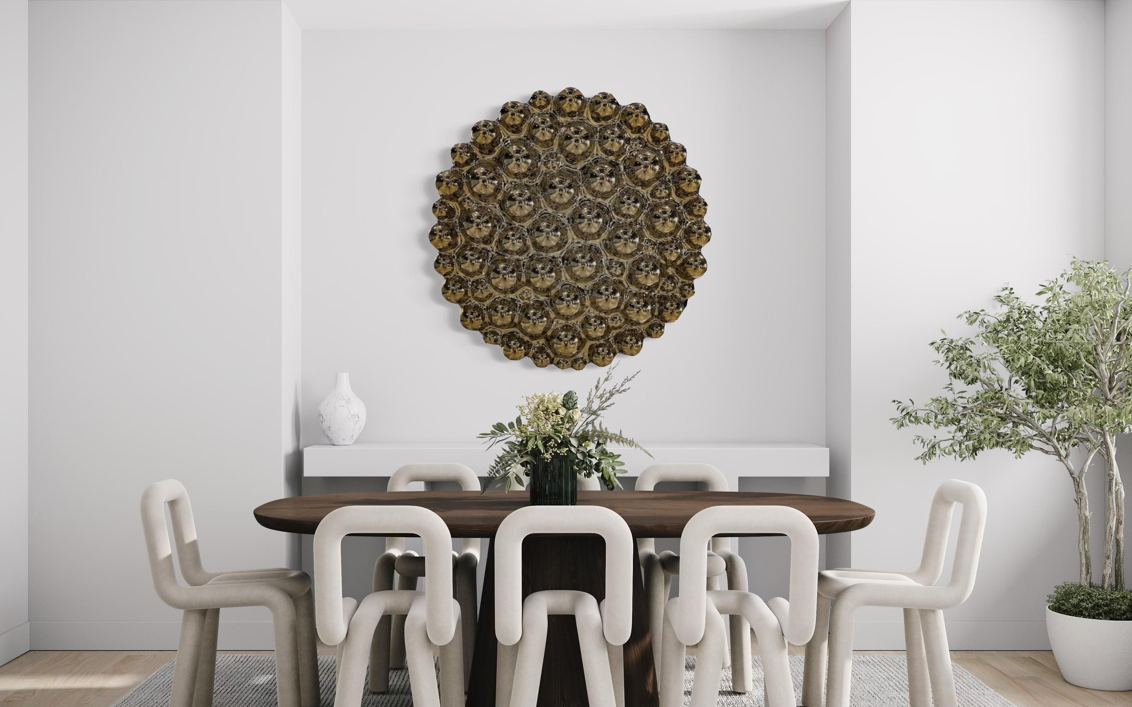 Luxuriöse zeitgenössische Wandskulptur 