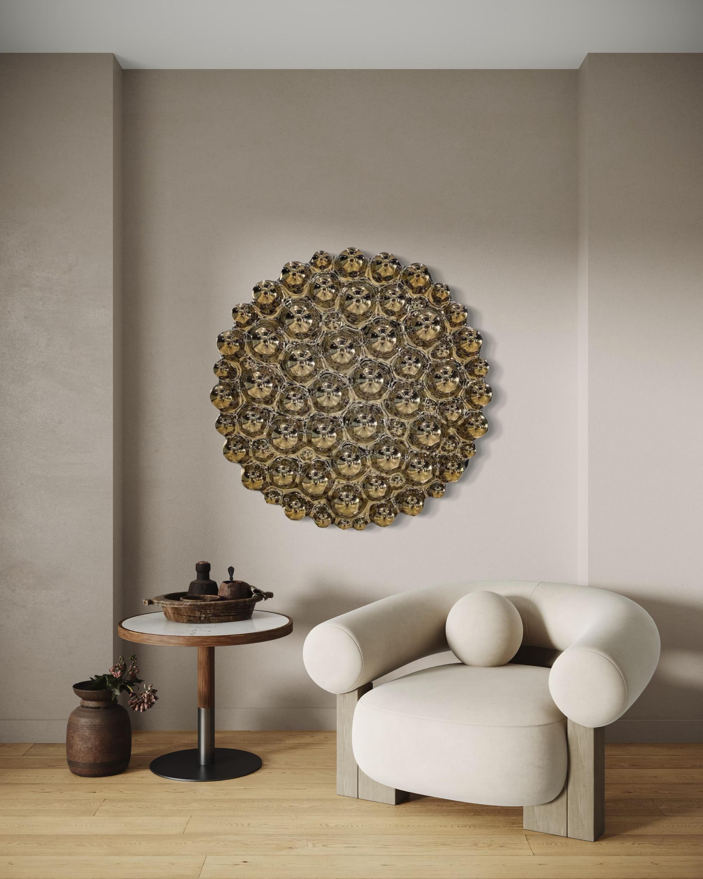 Luxuriöse zeitgenössische Wandskulptur 