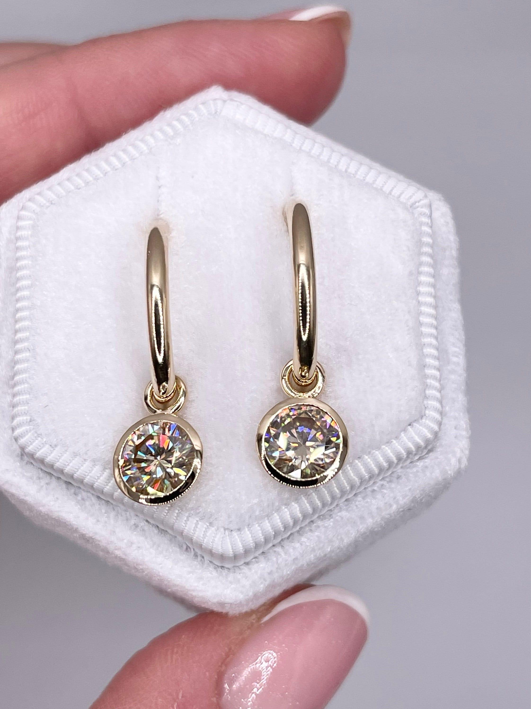 Orecchini pendenti di lusso in oro giallo 14KT su ordinazione In condizioni Nuovo in vendita a Boca Raton, FL