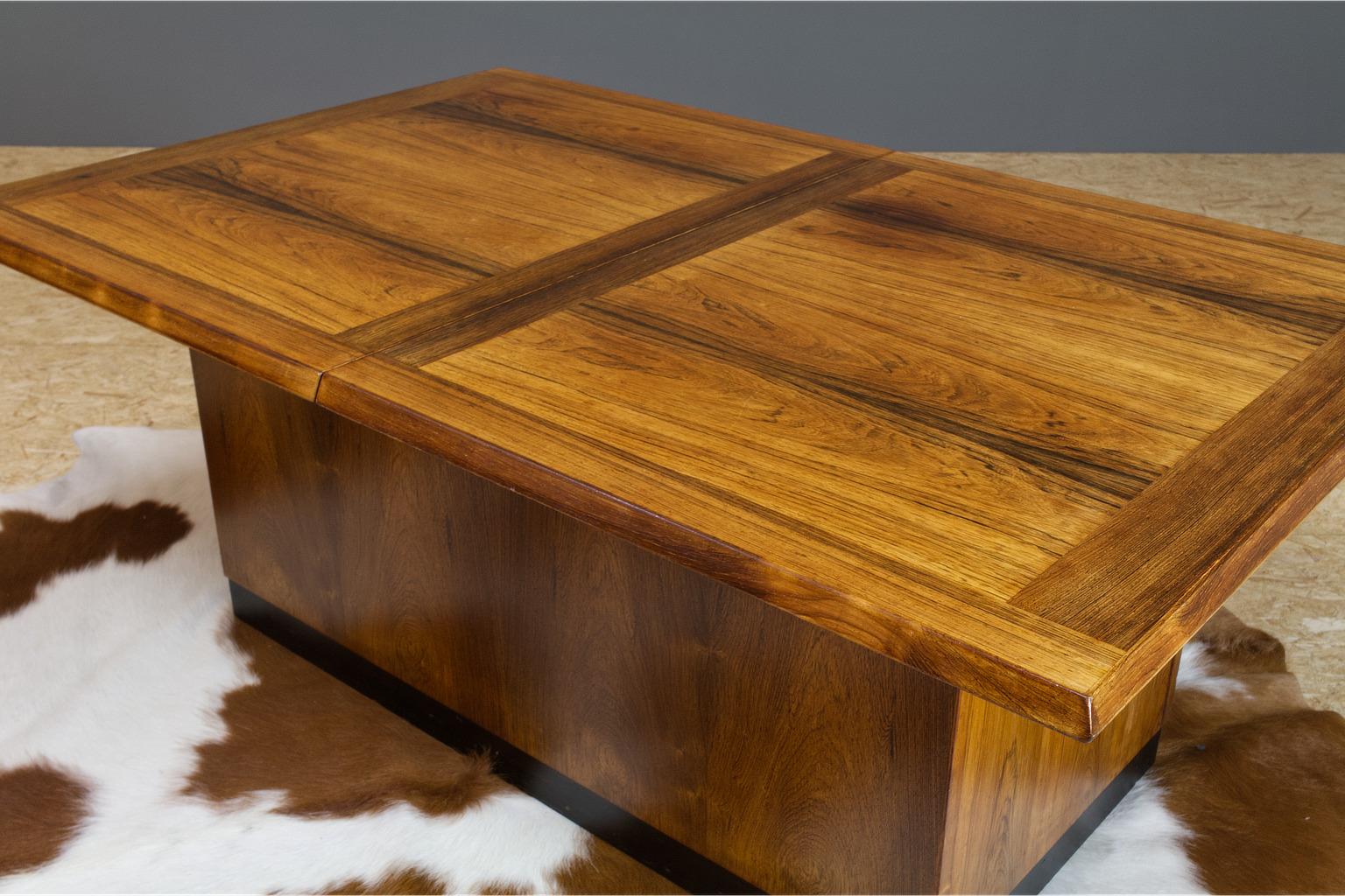 Luxury Danish Rosewood Coffee Table with Dry Bar 1960s vintage 5
