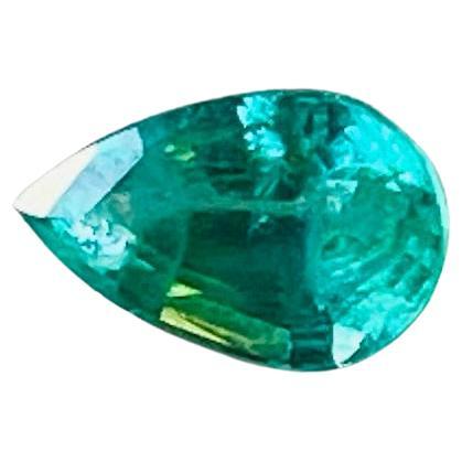 Brilliant Cut 1.31 Carats No Oil Emerald GIA Certificate Bright Green color For Sale