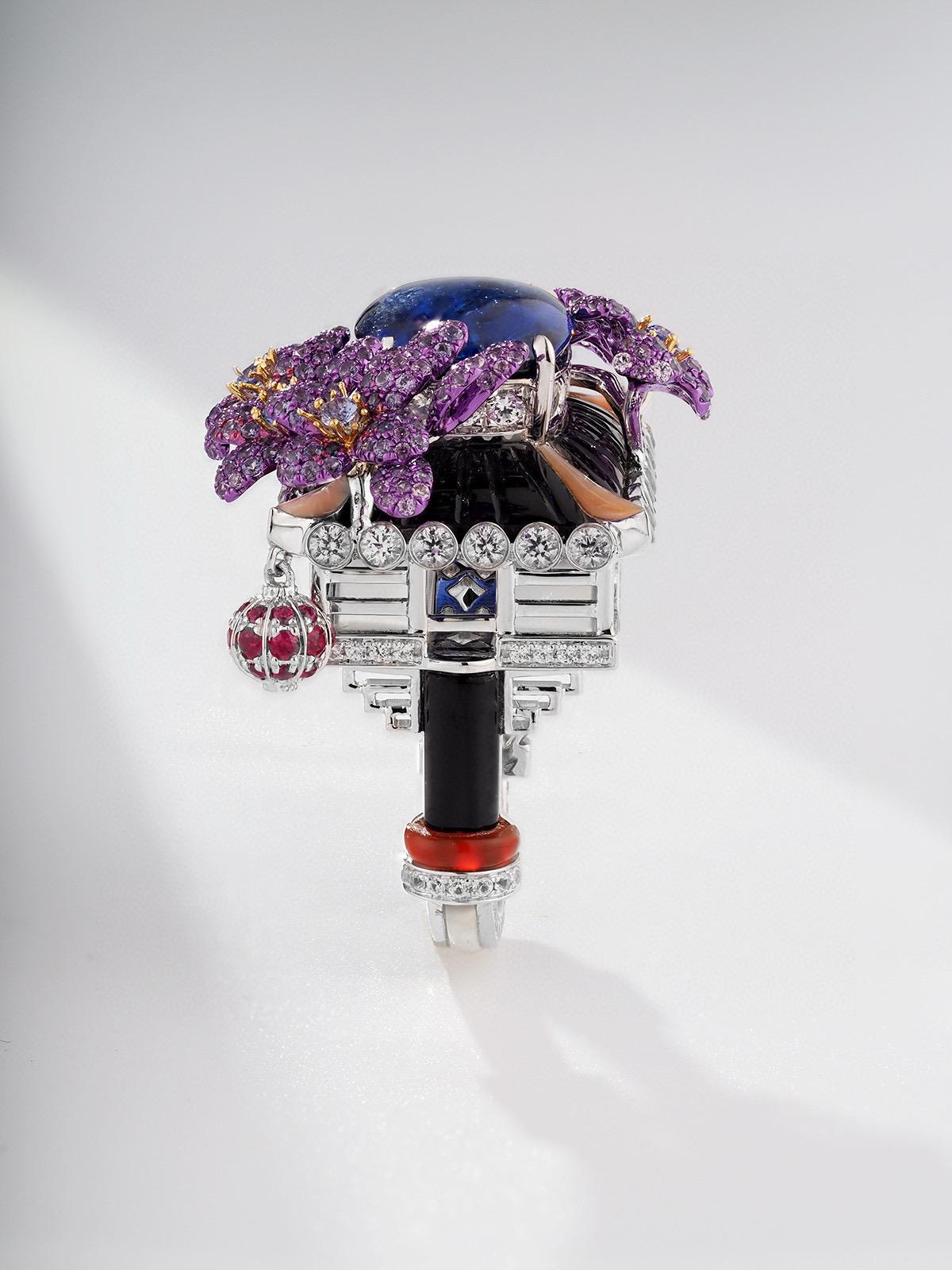 Luxury design sapphire ring royal blue 18k gold 16.96 Gram For Sale 2