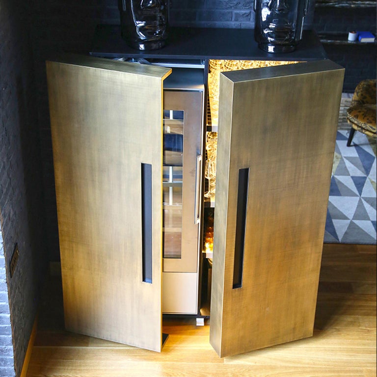 Contemporary Black Wine Bar in Brushed Brass, Gold For Sale at