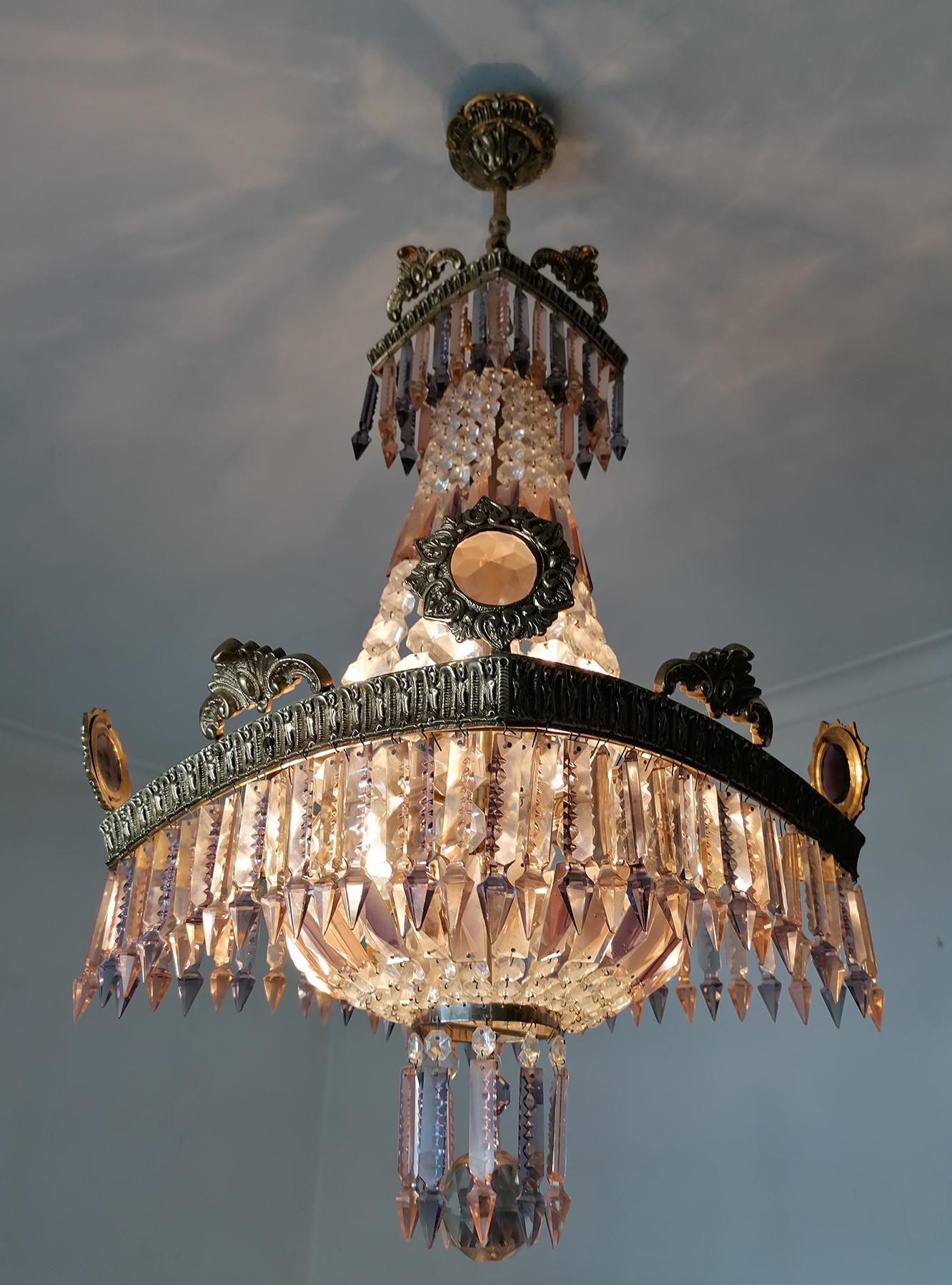 Luxury French Empire Regency Louis XV Pink & Plum Crystal Gilt Bronze Chandelier For Sale 6