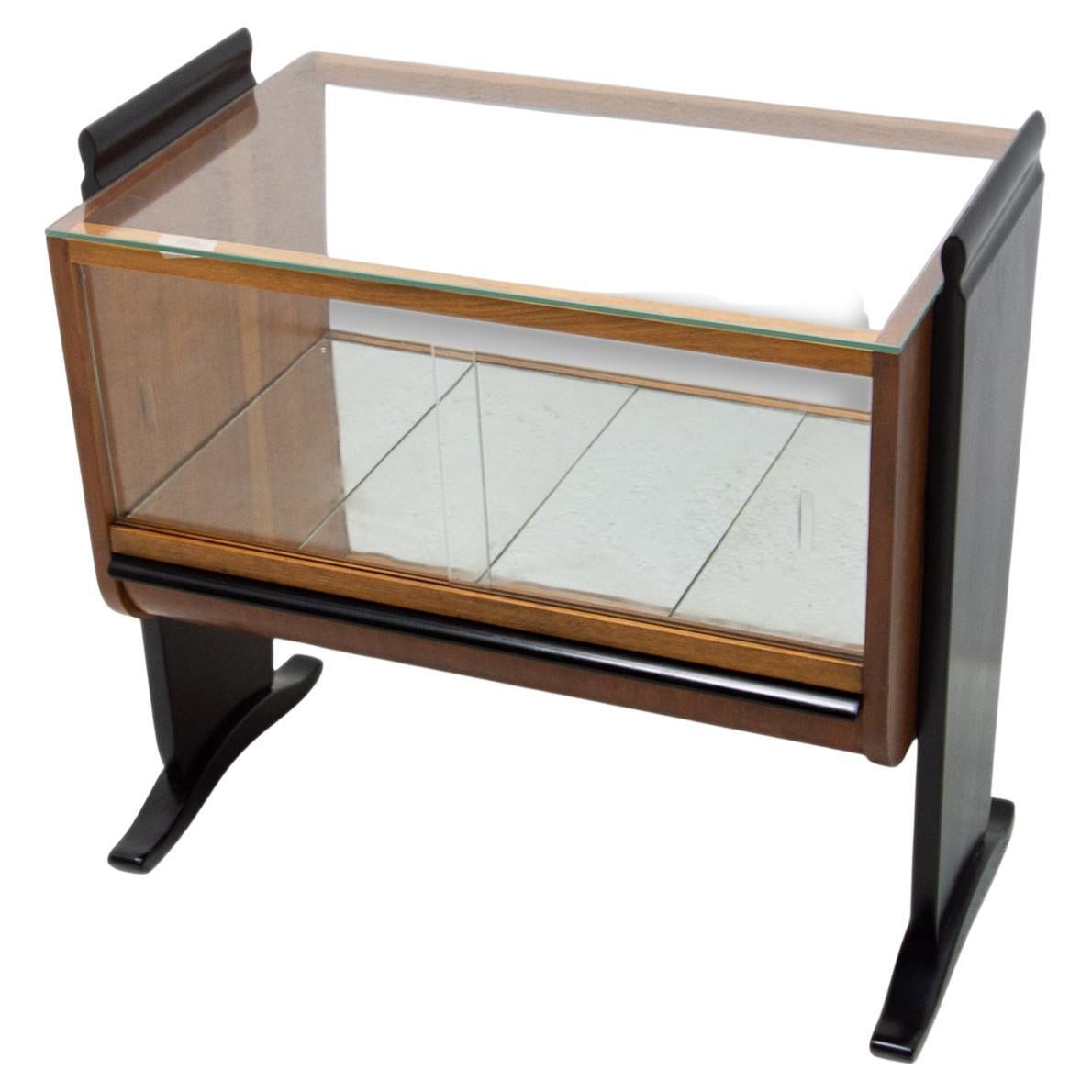  Luxury Glazed Art Deco Drinks Cabinet by Jindrich Halabala For Sale