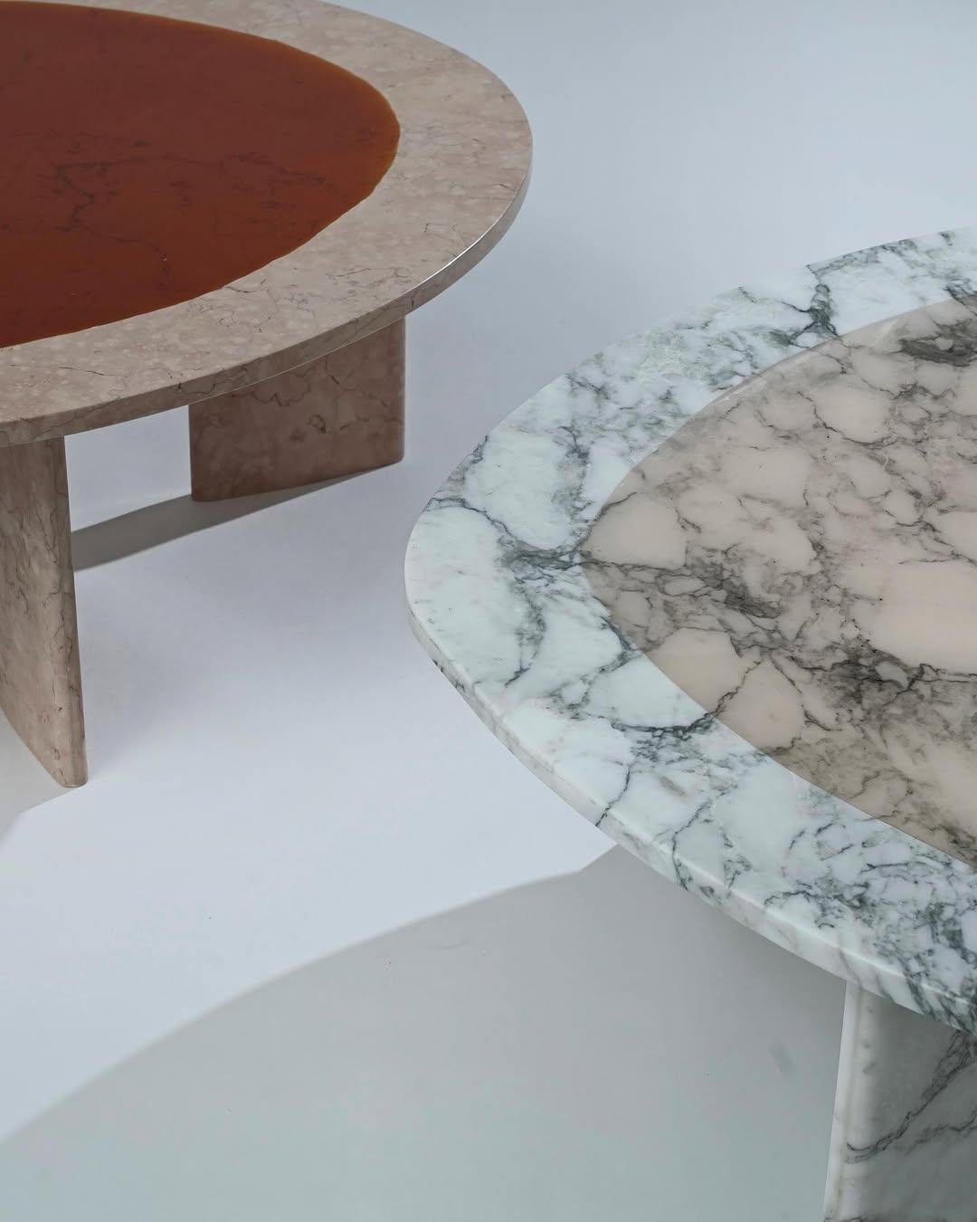 Lusso artigianale in marmo naturale, resina turchese, tavolo basso Minerali, Carla Baz in vendita 3