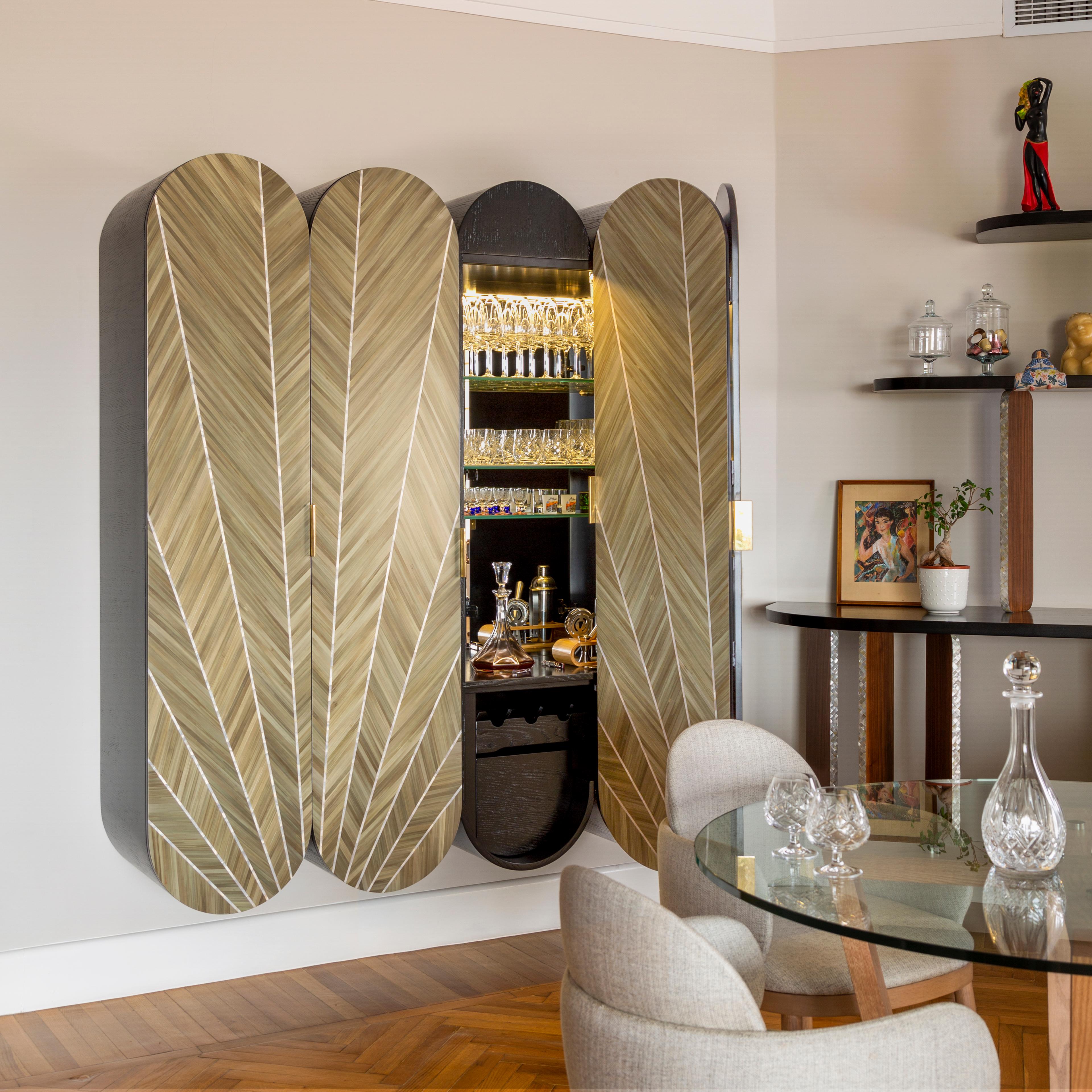 Contemporary Luxury Hanging Bar Cabinet with Golden Hand-Laid Straw and Mother of Pearl For Sale