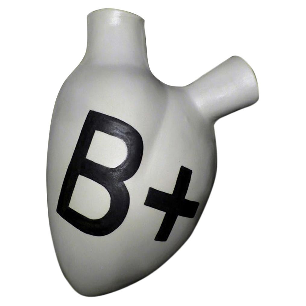 Vase de luxe n°22 « B+ ». Porcelaine. Conception et fabrication artisanales en Italie. 2020.