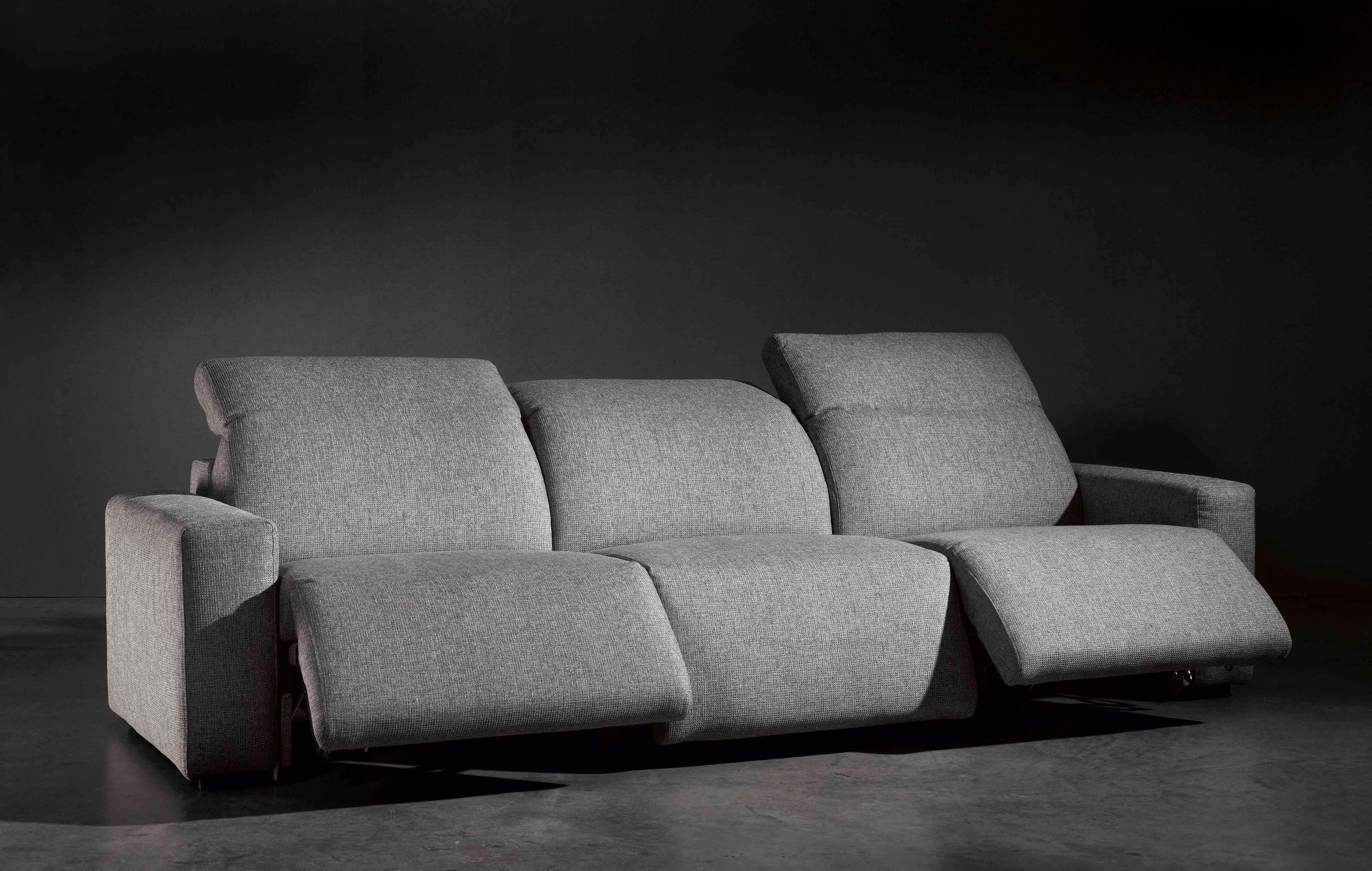 Sofa 3 Seater Home Cinema avec système de inclinaison électrique en vente 2
