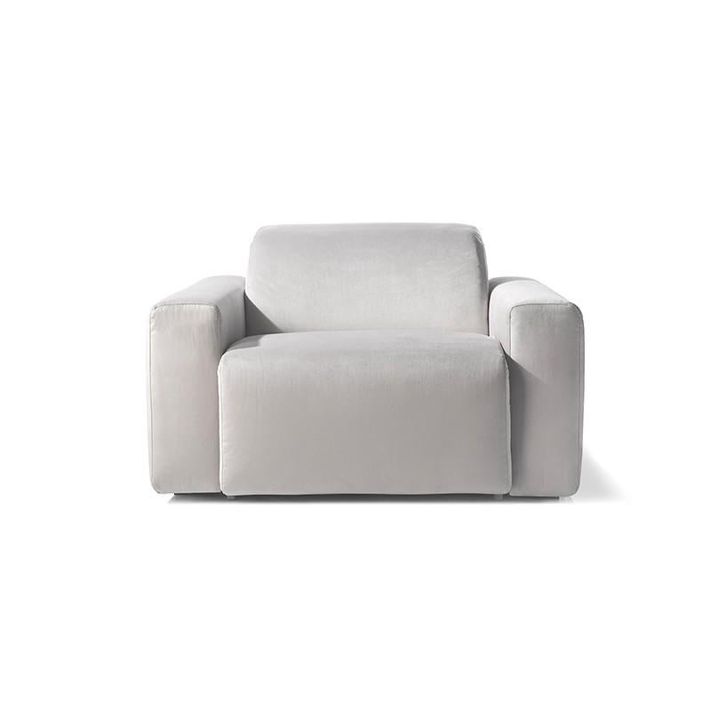 Luxury Home Cinema Electric Reclining Armchair For Maximum Comfort For Sale 1