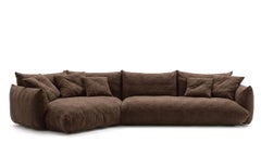 Divano contemporaneo italiano di lusso in tessuto Mogg Alba di Studio Nove.3, 405 cm - B_06
