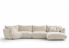 Luxuriöses, modernes italienisches Stoffsofa „Mogg Alba“ von Studio Nove.3 – T61