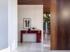 Luxuriöser italienischer Konsolentisch aus lackiertem MDF „Mogg Berlino“ von Dainelli Studio, RAL 3004