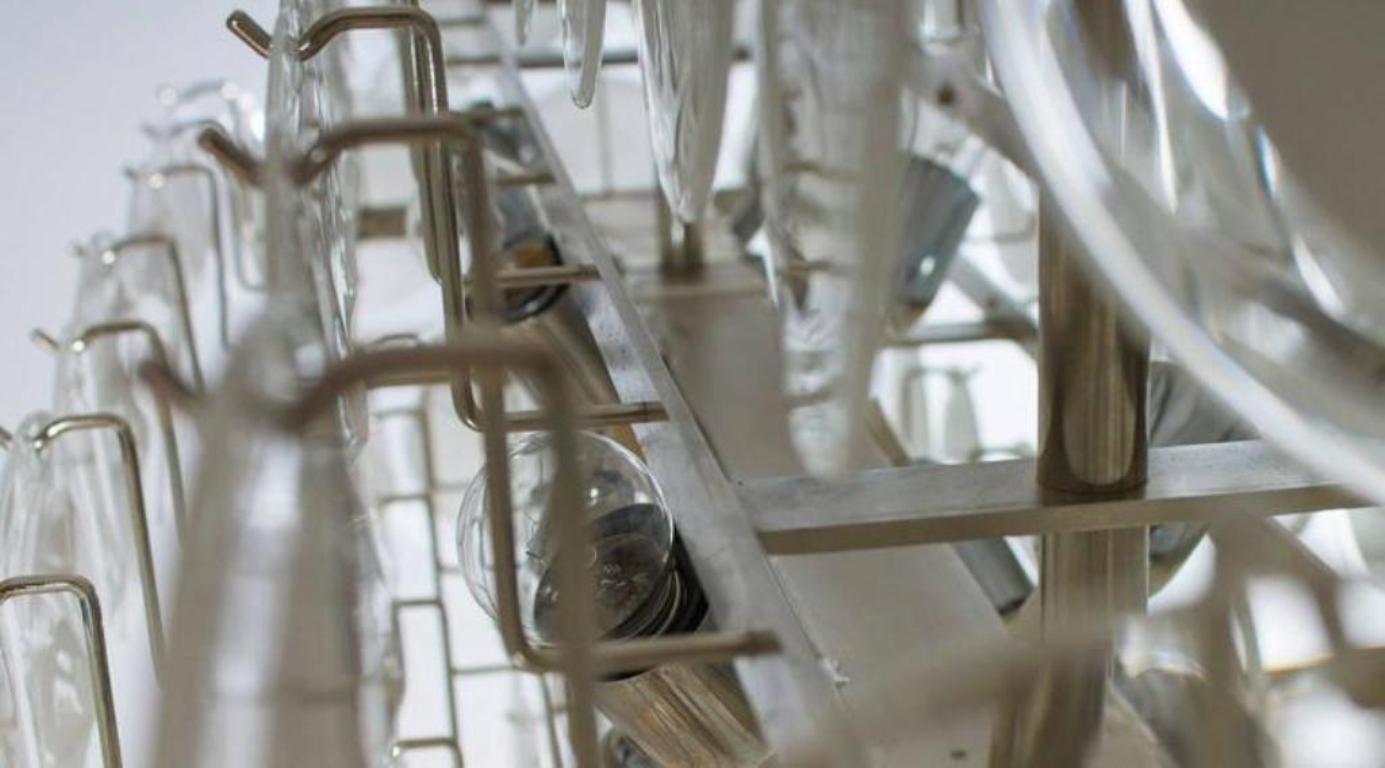 Murano-Glasaufhängung Weiß-Milch-Teller Giovanni Dalla Fina Contemporary Italy im Angebot 2