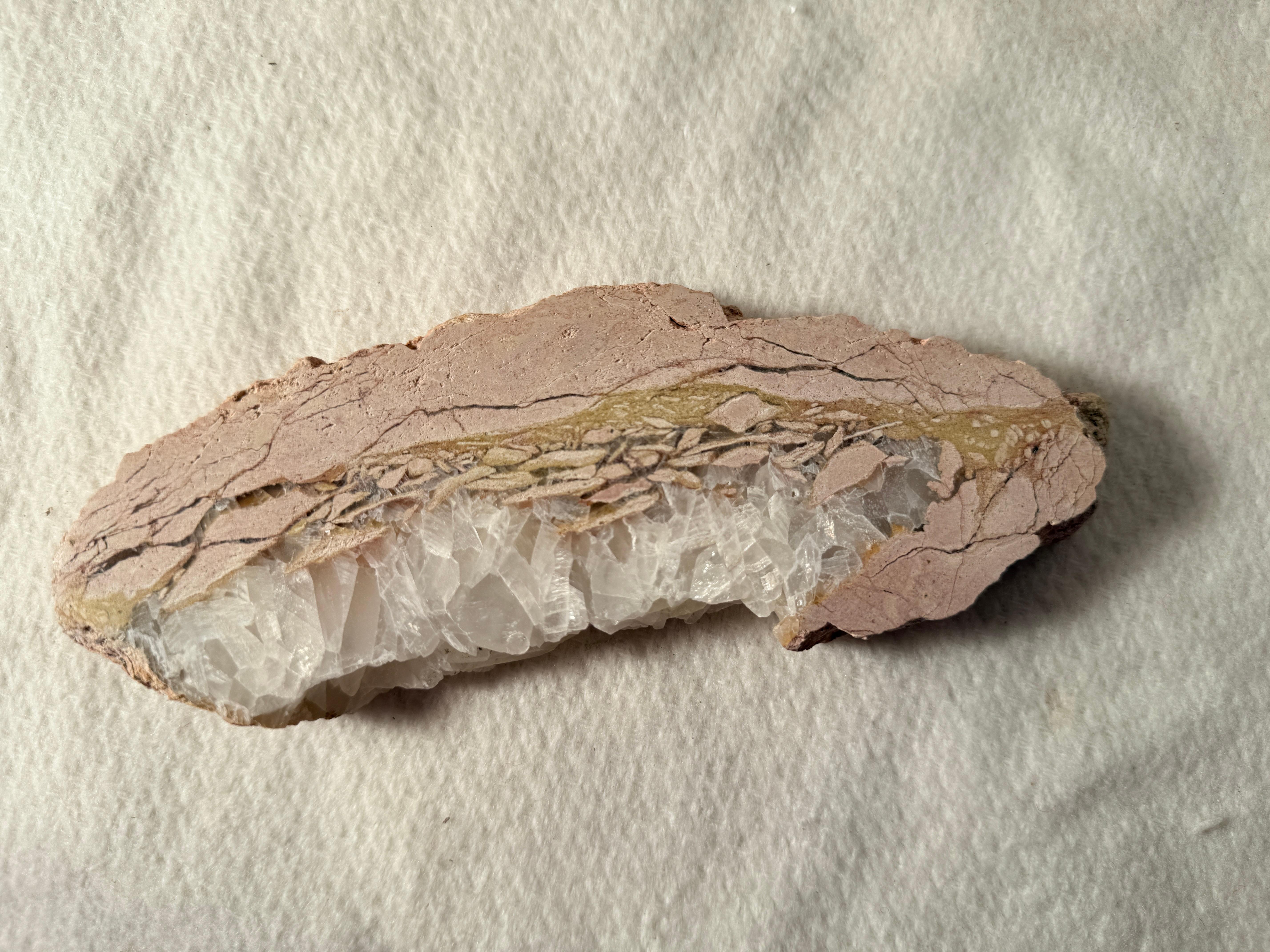 Luxus-Schmuck TRAY Weißer Quarz & Stone Edge Einzigartiges Unikat Design im Zustand „Neu“ im Angebot in VALVERDE DEL MAJANO, CL