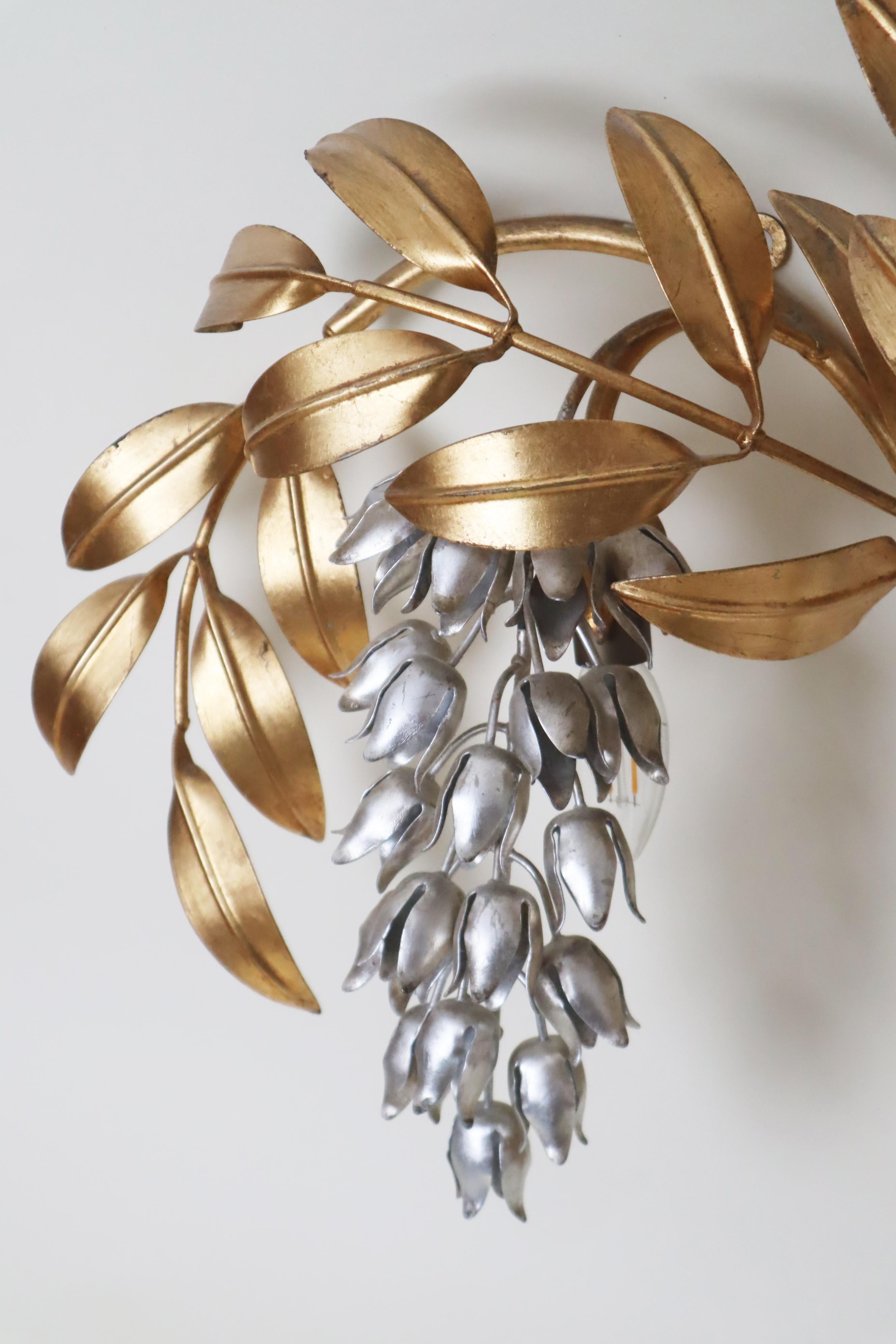 Late 20th Century Luxury Large Golden Bell Flower Pioggia Doro Wall Lamp by Hans Kögl For Sale
