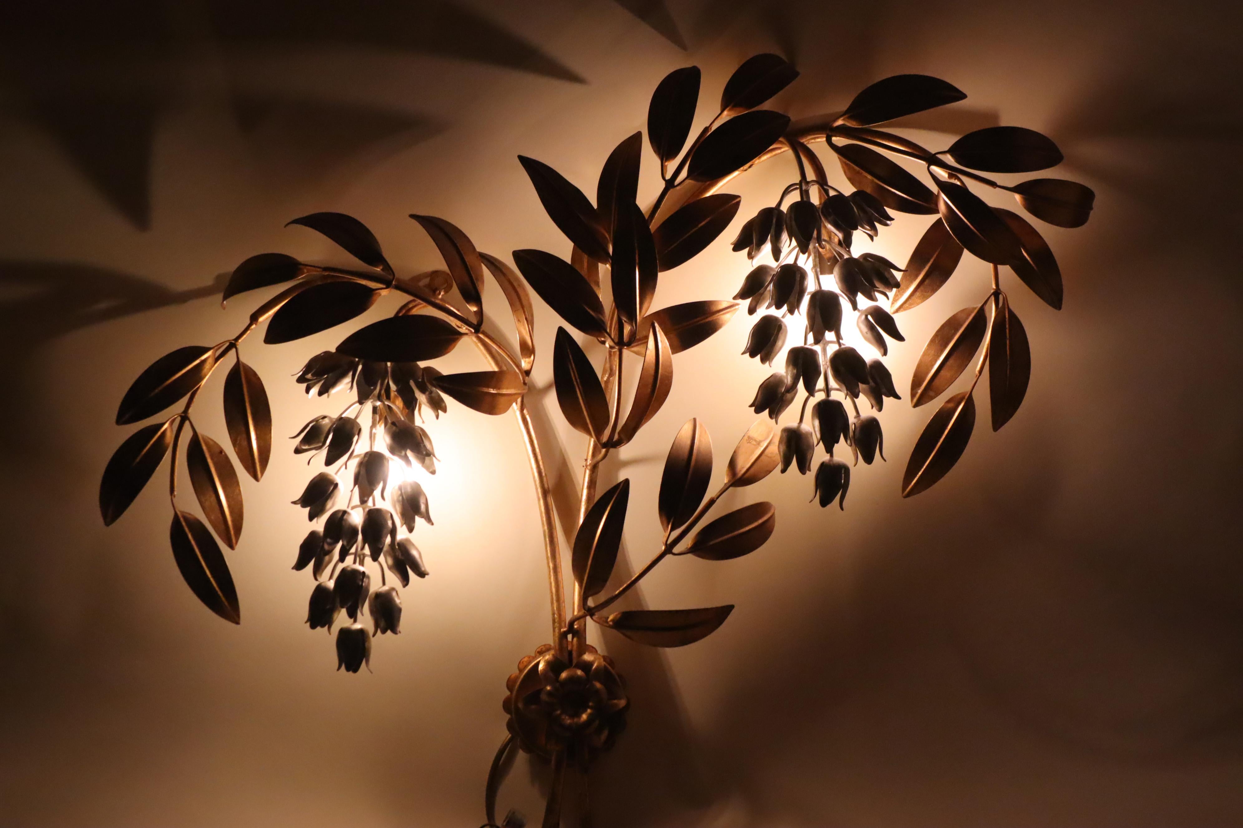 Metal Luxury Large Golden Bell Flower Pioggia Doro Wall Lamp by Hans Kögl For Sale