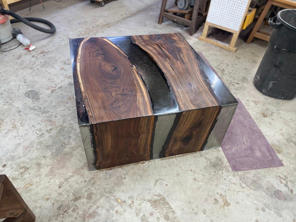 Luxury Live Edge Walnut River Table with Clear Grey Epoxy In New Condition For Sale In Los Angeles, CA