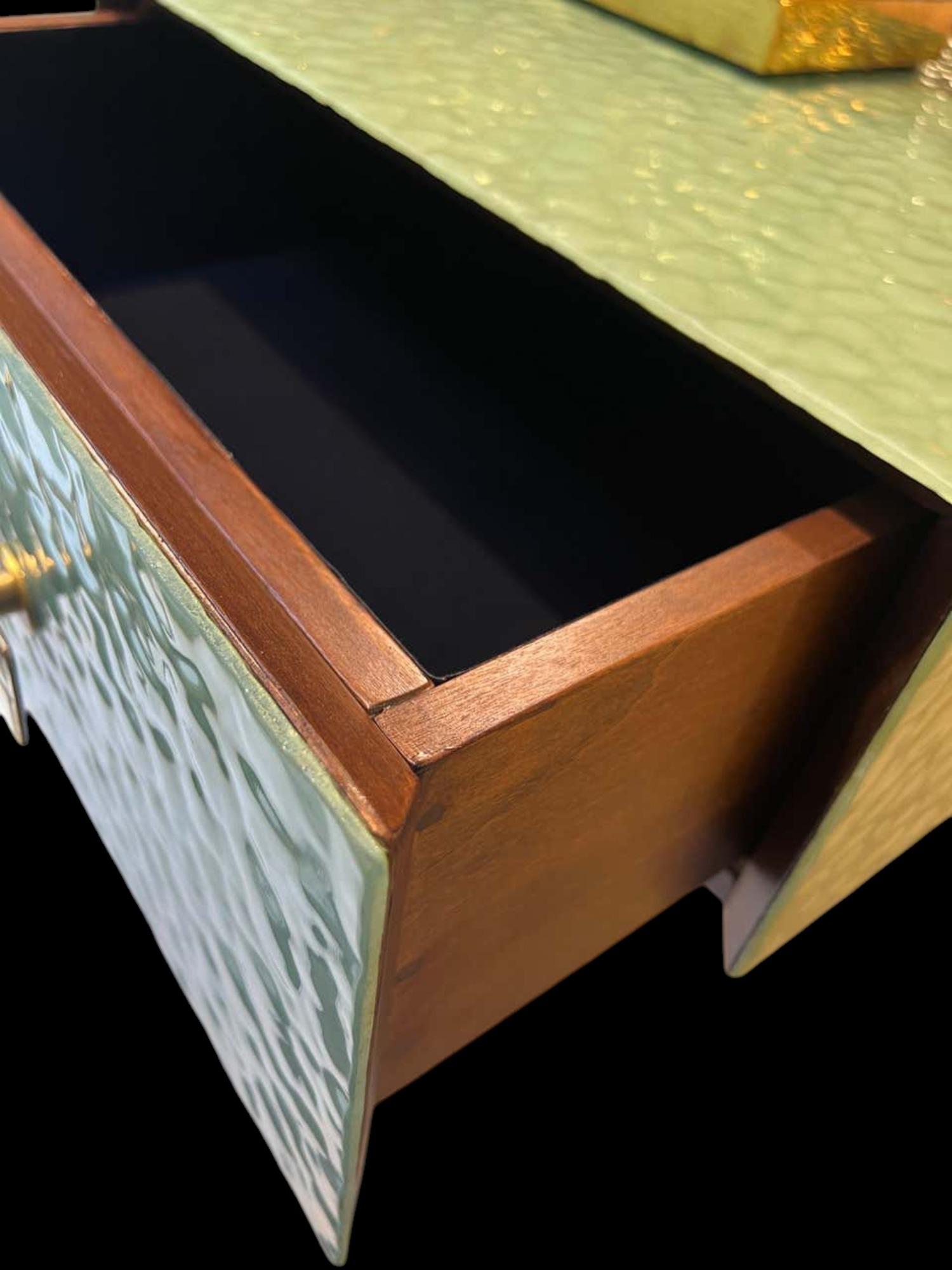 consola de lujo de cristal verde de Murano justfurnituress diseñador Hecho a mano en venta