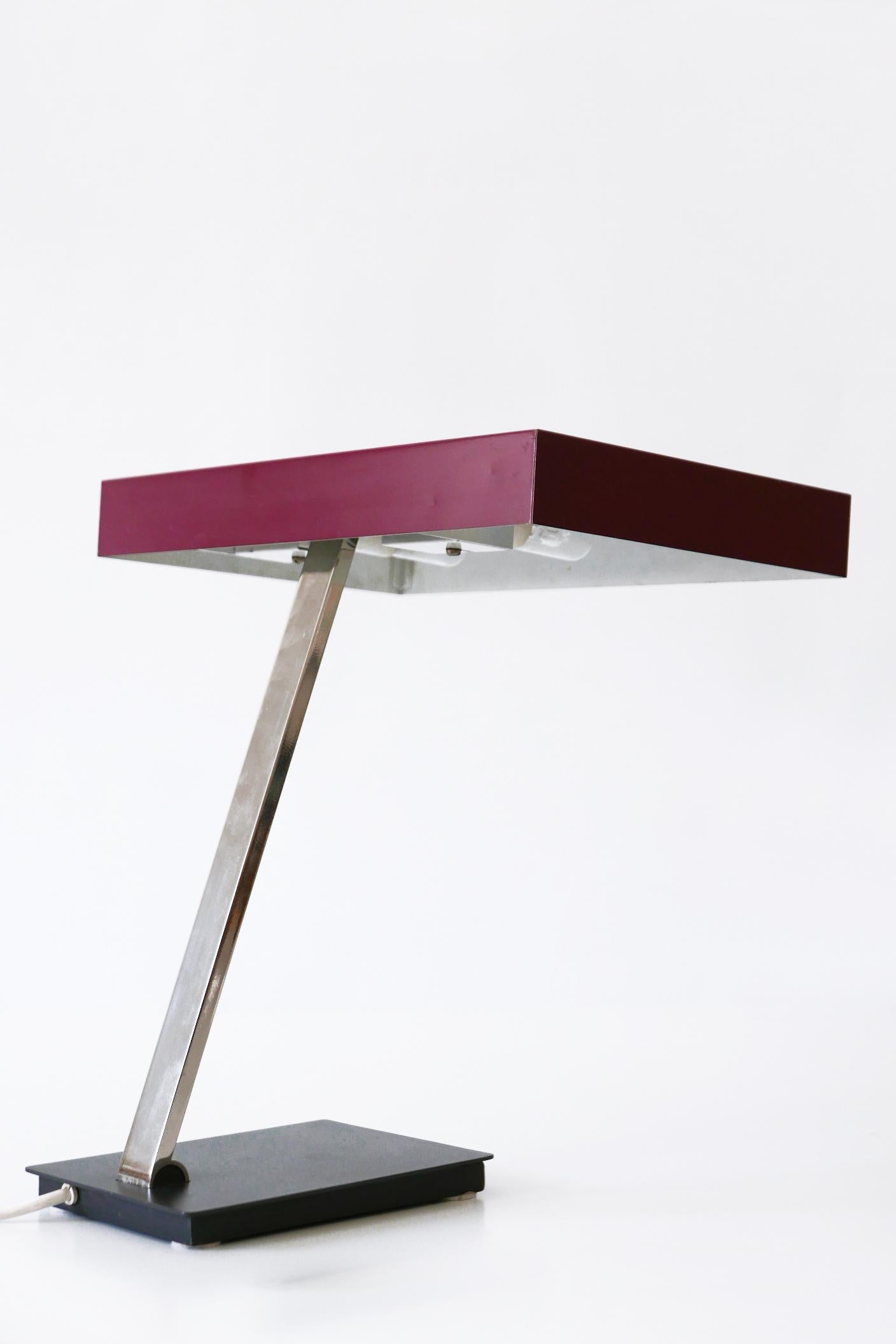 Luxury Mid-Century Modern President Table Lamp by Kaiser Leuchten 1960s Germany For Sale 8