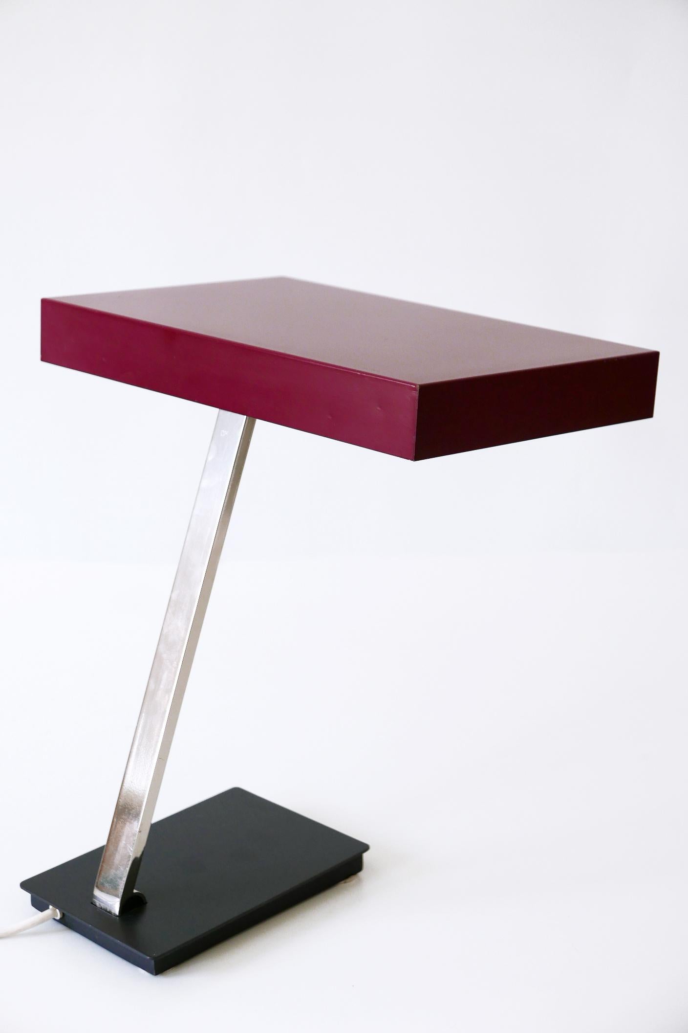 Luxury Mid-Century Modern President Table Lamp by Kaiser Leuchten 1960s Germany For Sale 9