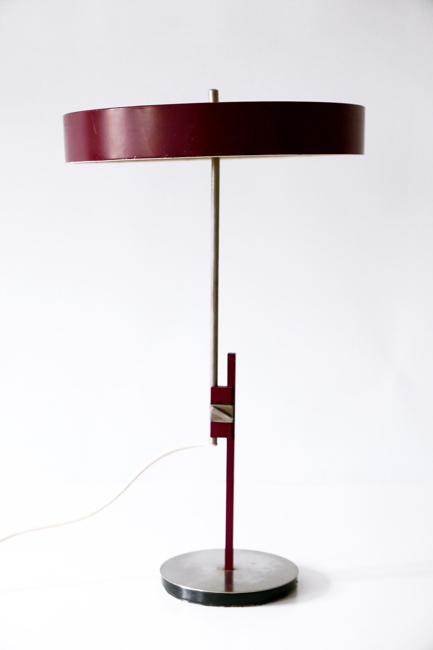 Mid-20th Century Luxury Mid-Century Modern President Table Lamp by Kaiser Leuchten 1960s Germany