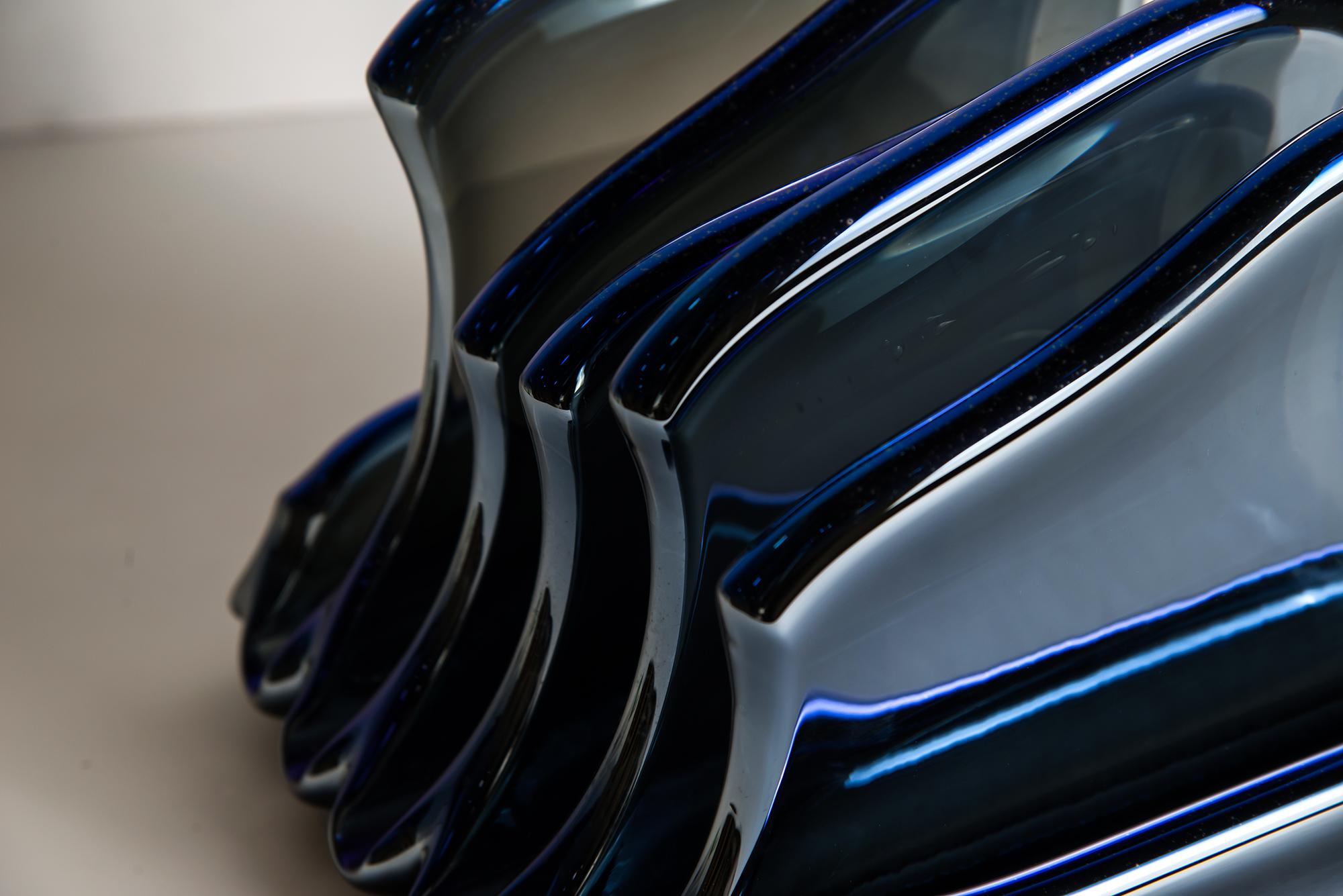 Luxuriöser moderner Buchständer aus Glas (Moderne) im Angebot