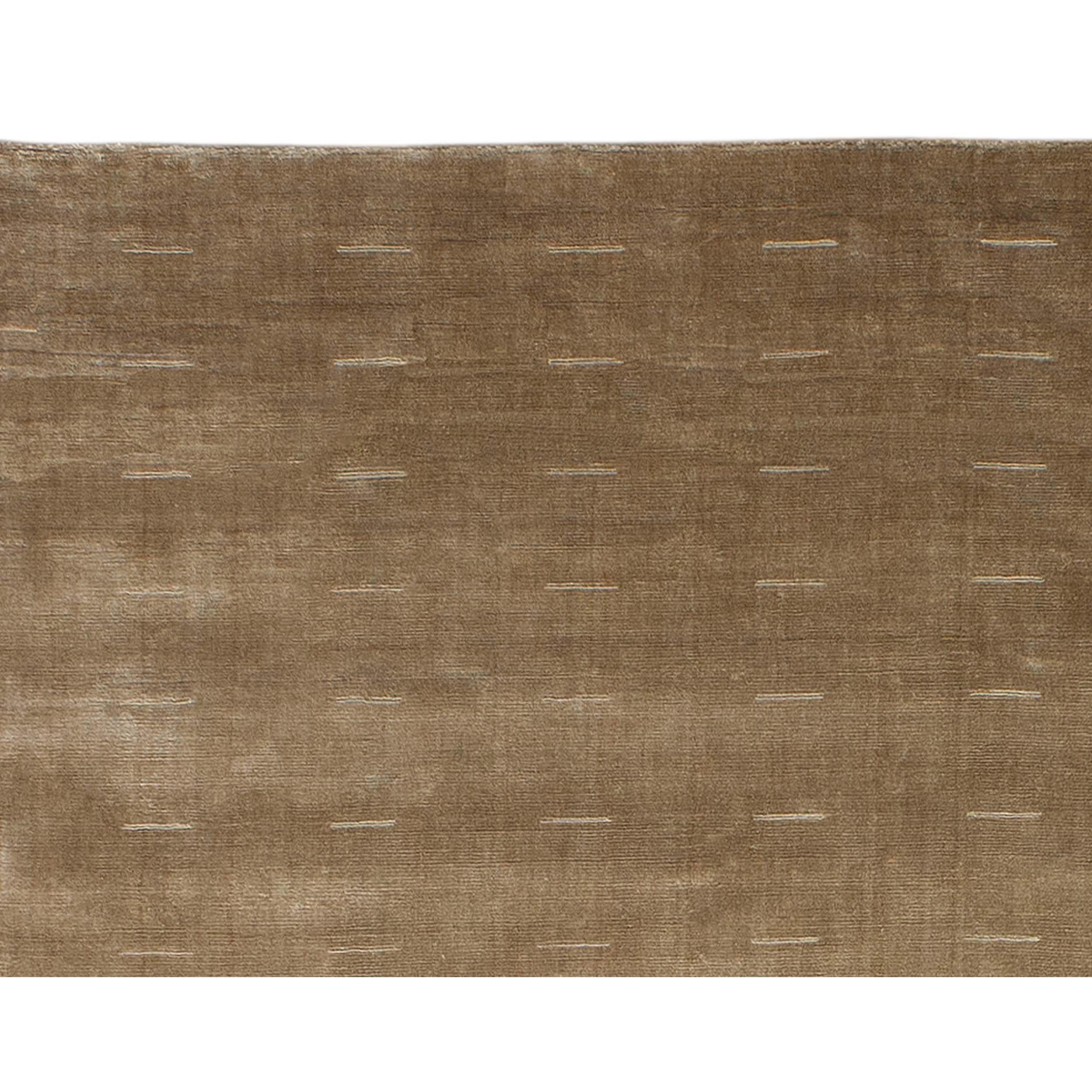 Indian Luxury Modern Hand-Knotted Hans Blush 10x14 Rug For Sale