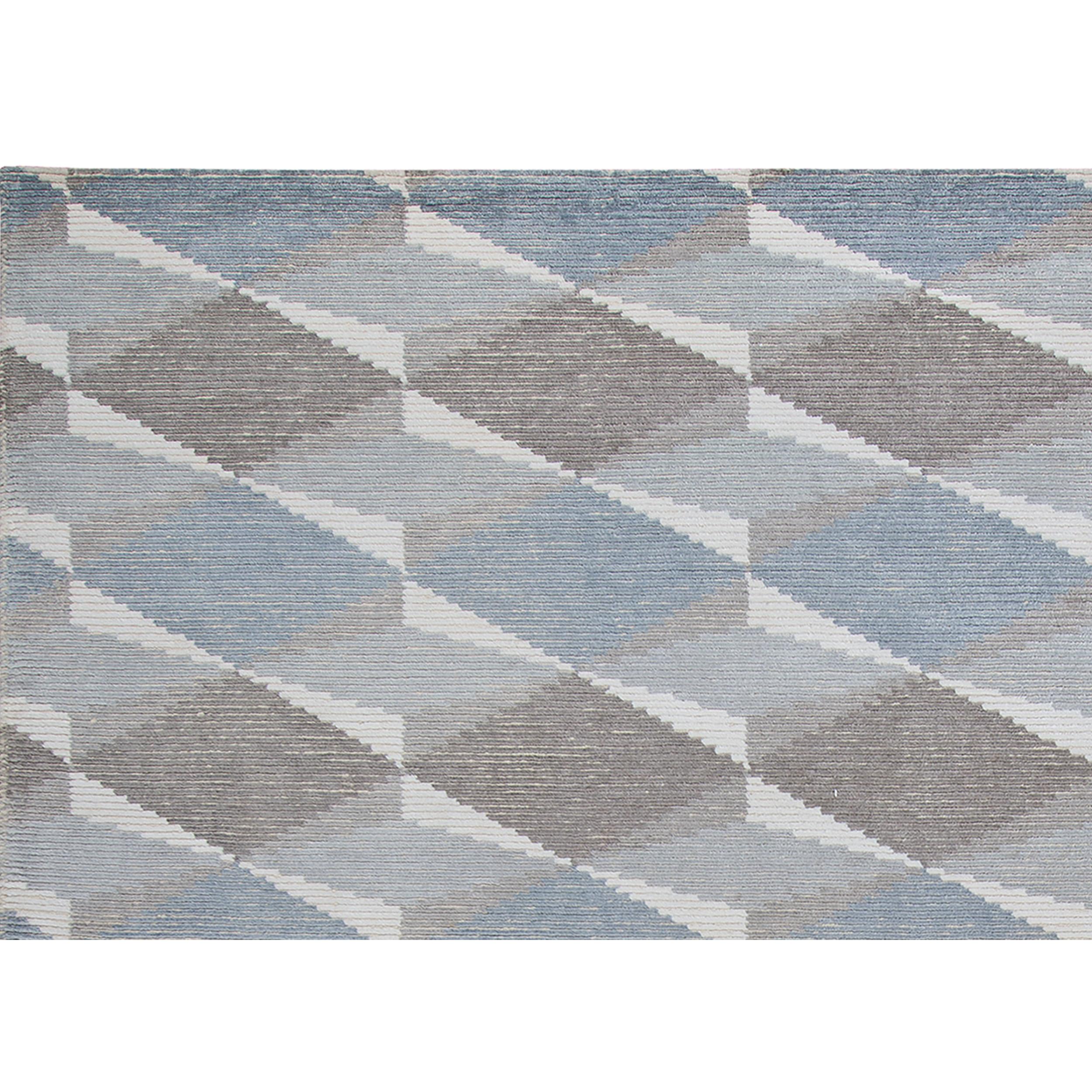 Luxury Modern Hand-Knotted Harlequin Silver 10x14 Rug In New Condition For Sale In Secaucus, NJ